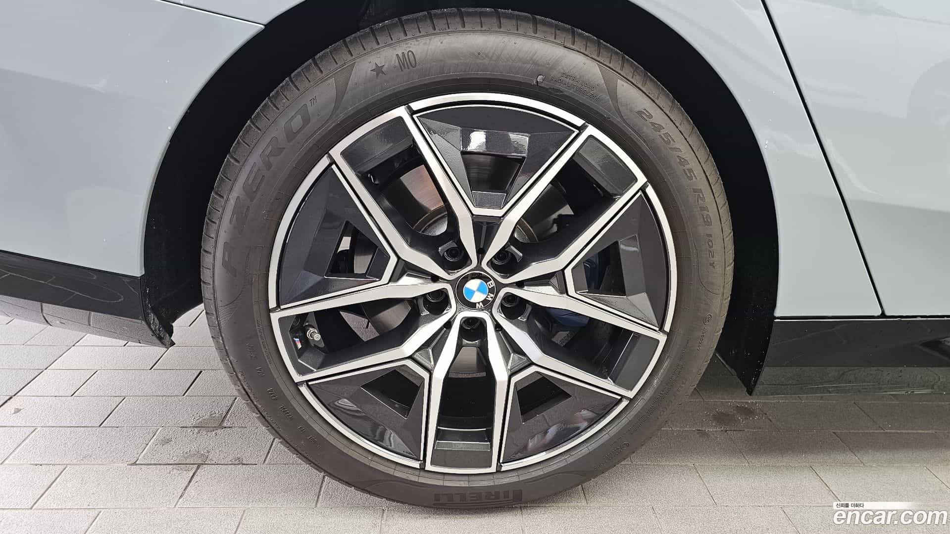 5-Series BMW 2025.3-OUTER-005