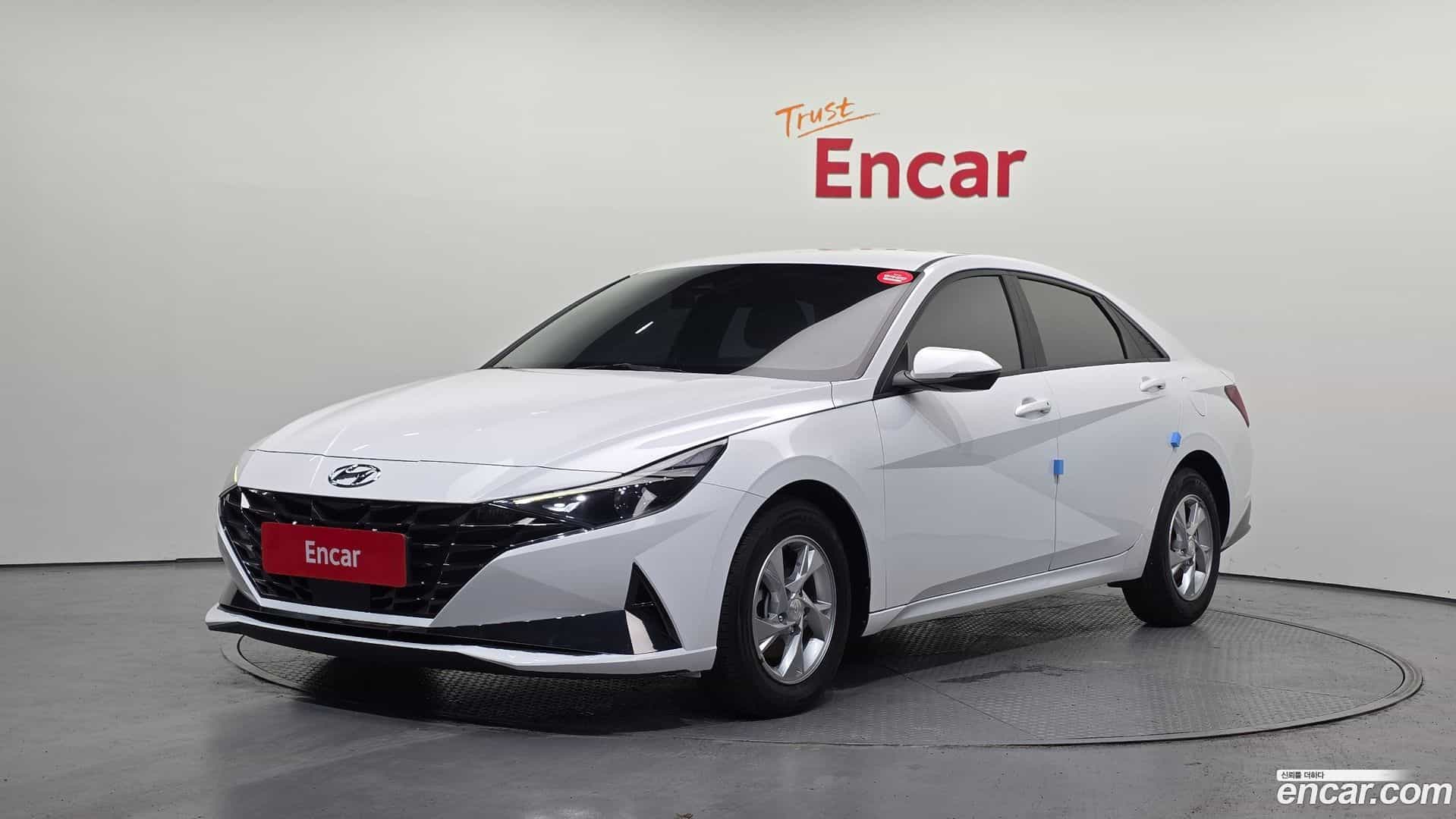 AVANTE Hyundai 2020.9-OUTER-001