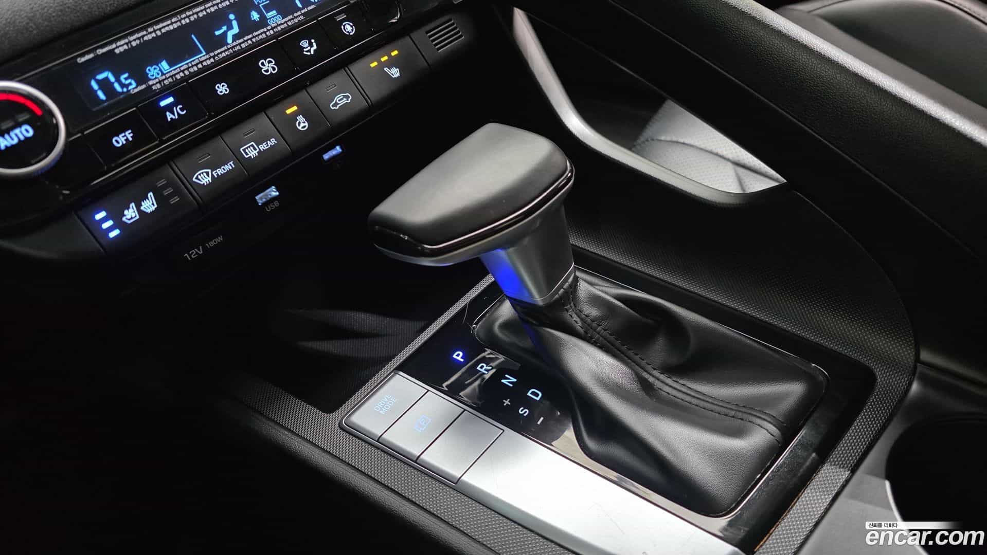 AVANTE Hyundai 2020.9-INNER-009