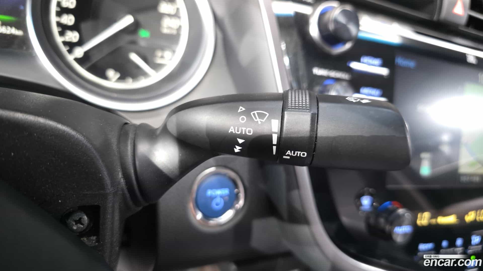 Camry Toyota 2018.9-OPTION-024