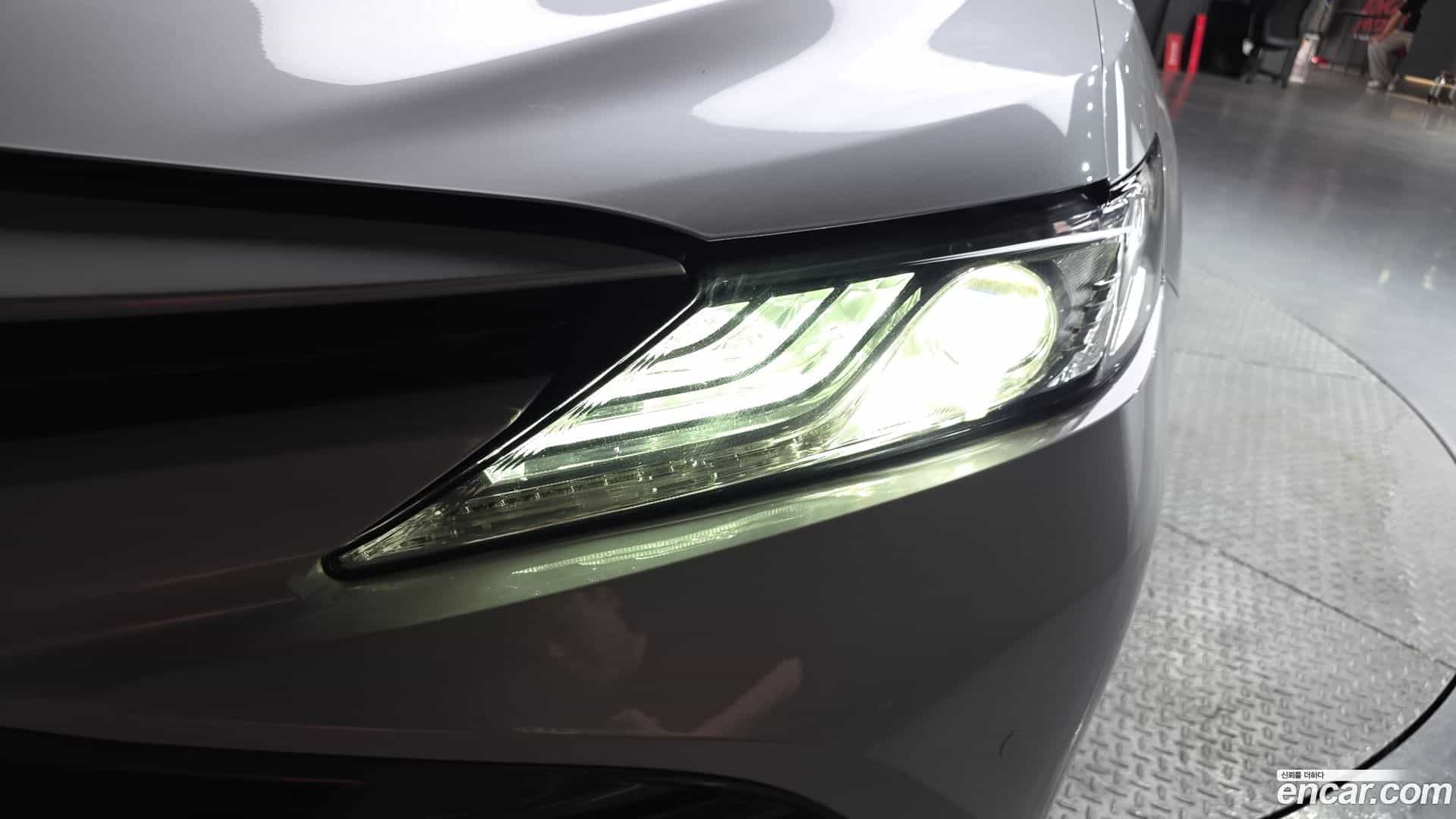 Camry Toyota 2018.9-OUTER-032