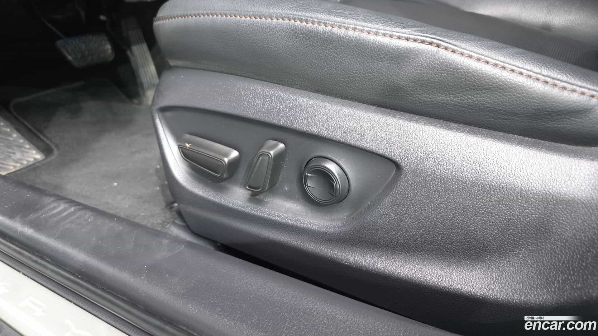 Camry Toyota 2018.9-OPTION-044
