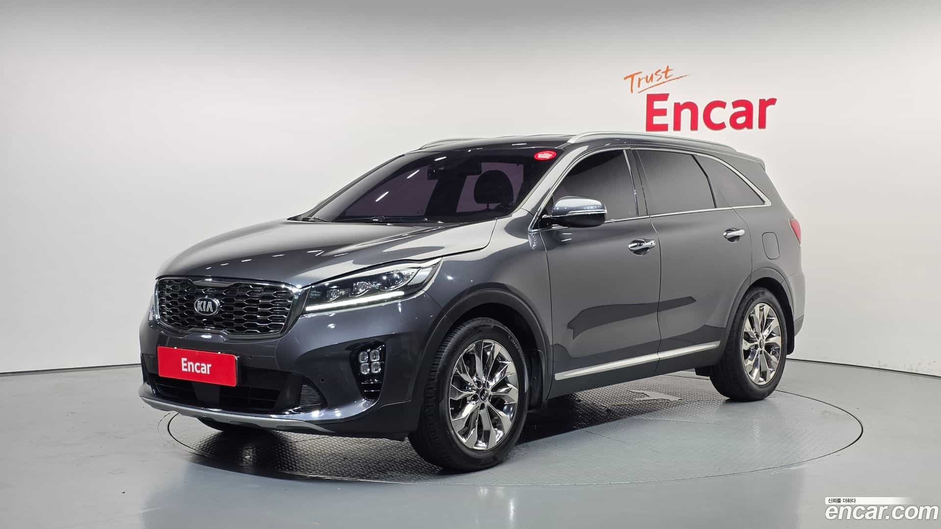 Sorento Kia 2019.1-OUTER-001