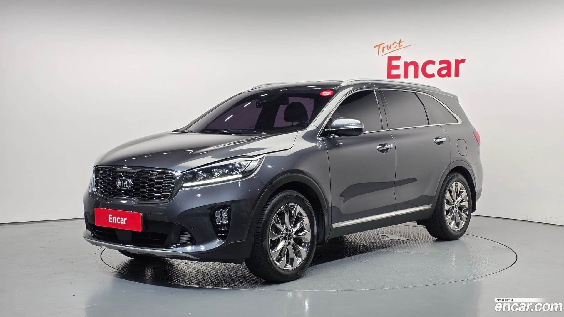 Main__Slider__Photo:Sorento Kia 2019.1-0