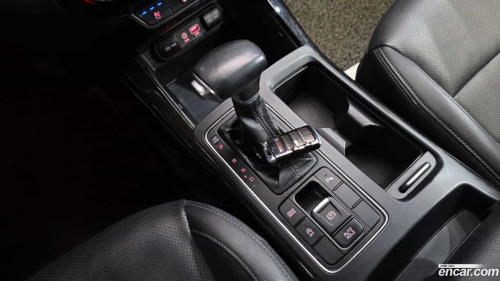 Sorento Kia 2019.1-INNER-009