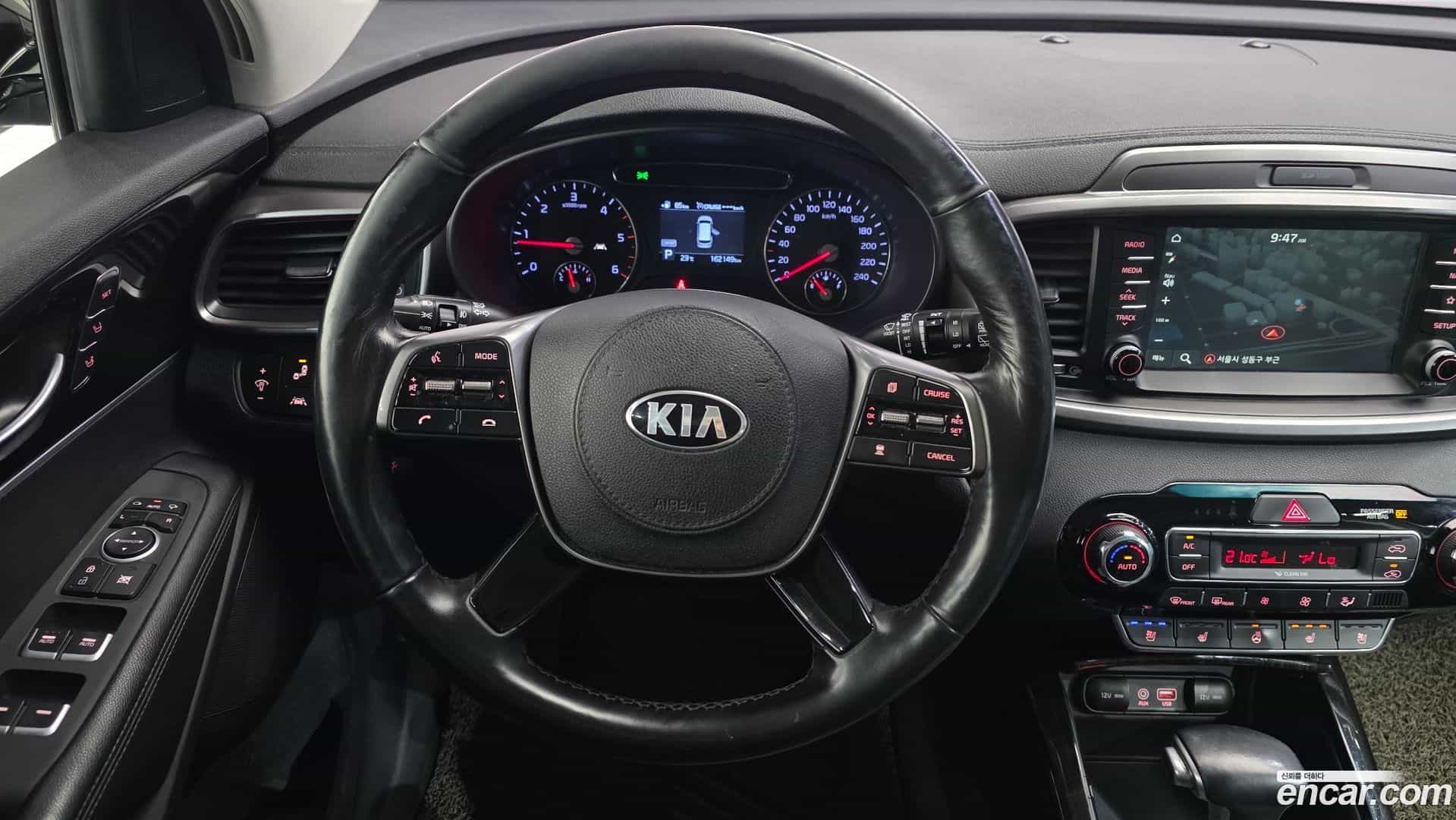 Sorento Kia 2019.1-OPTION-017