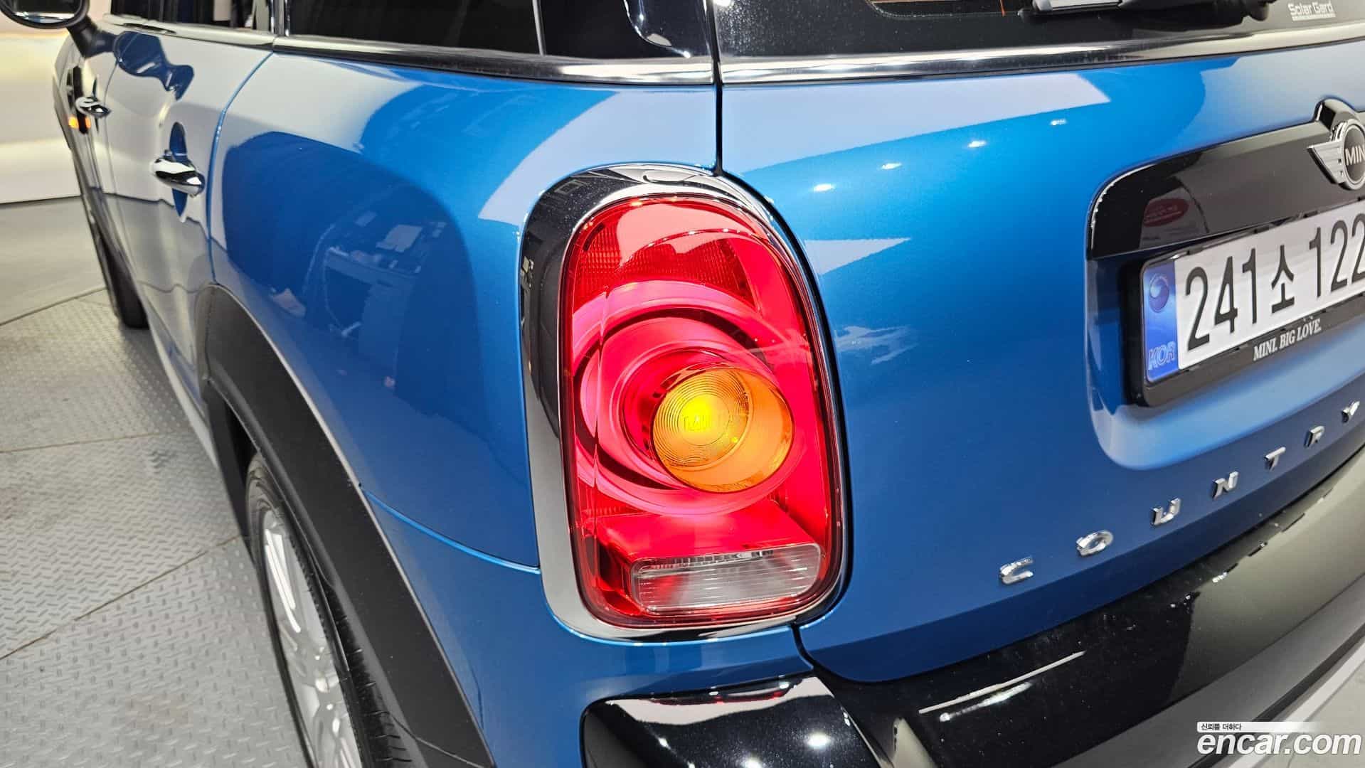 Countryman Mini 2017.8-OUTER-033