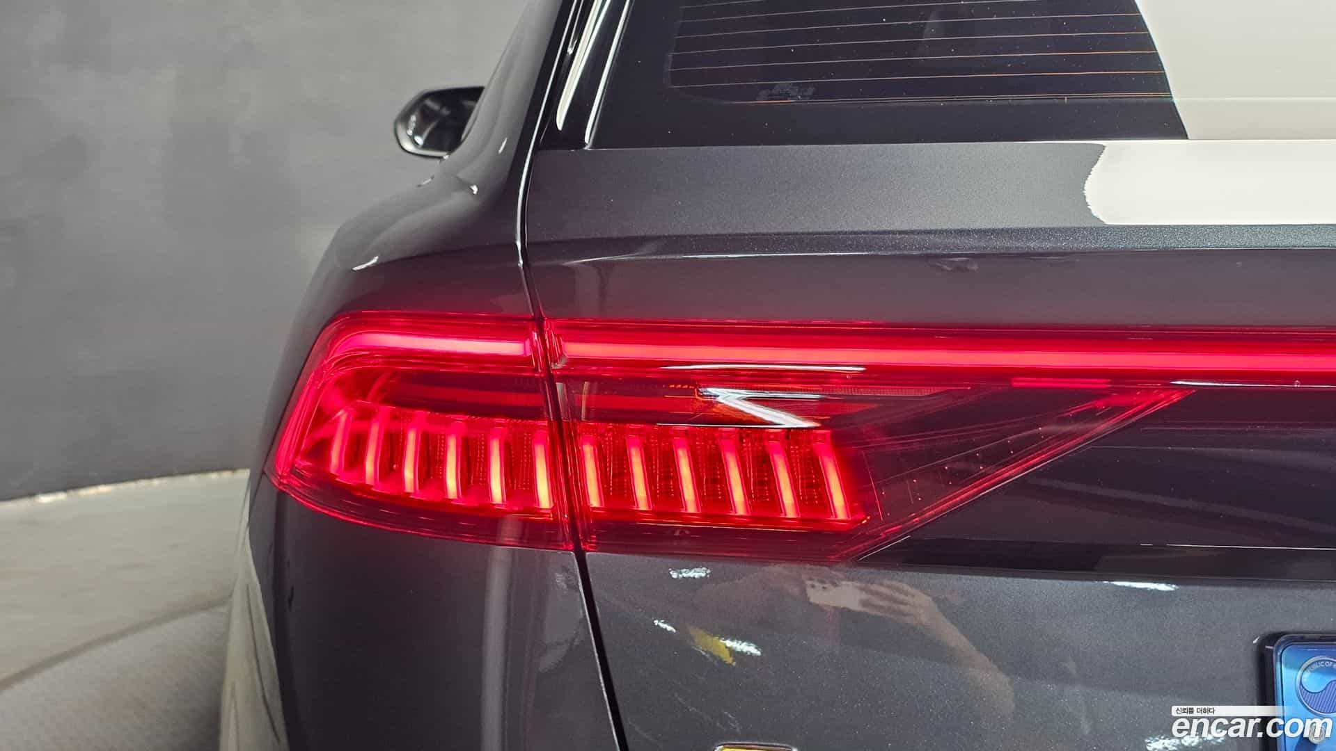 Q8 Audi 2021.6-OUTER-033