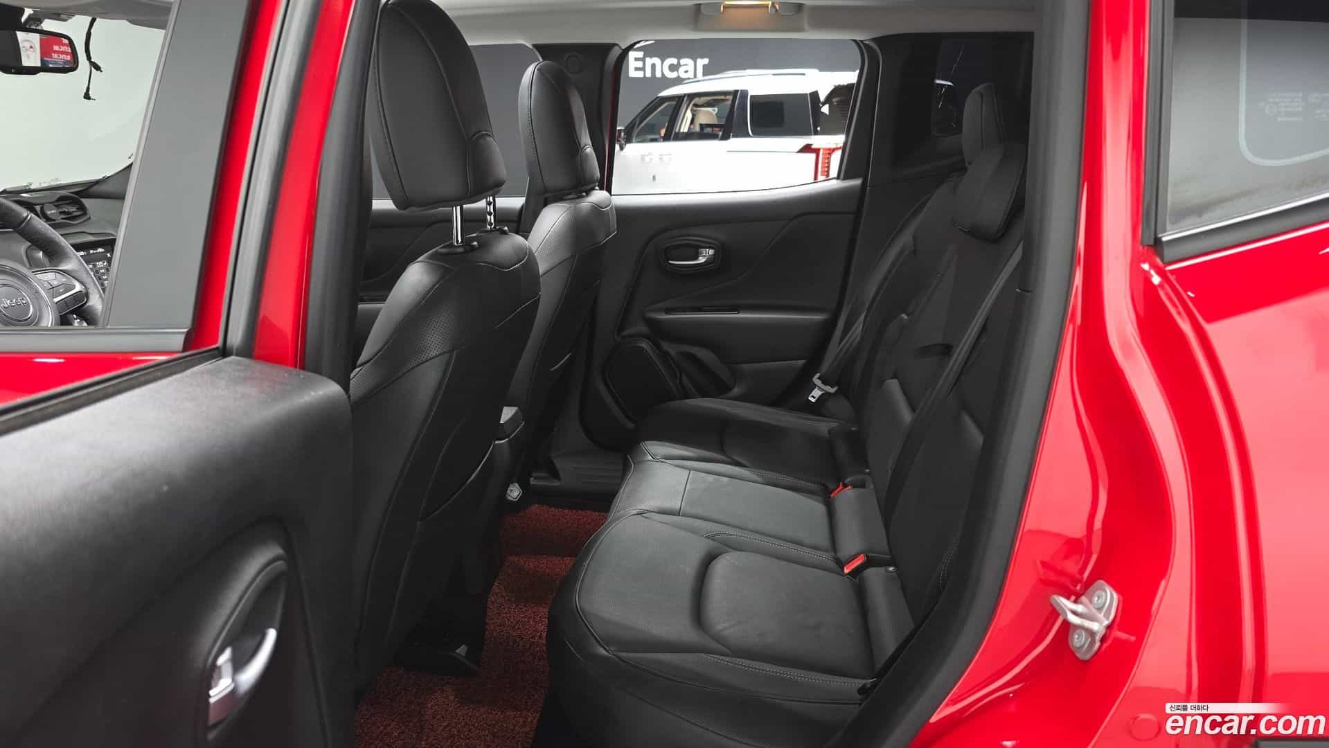 Renegade Jeep 2022.11-OPTION-015
