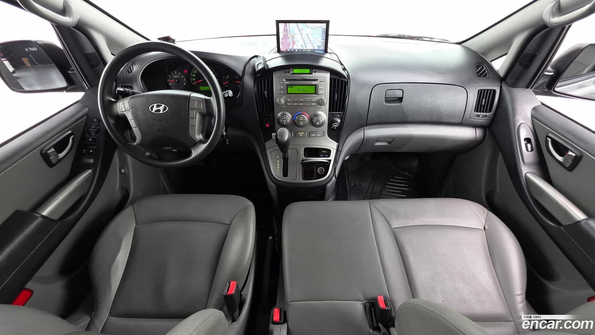 Starex Hyundai 2013.0-INNER-007