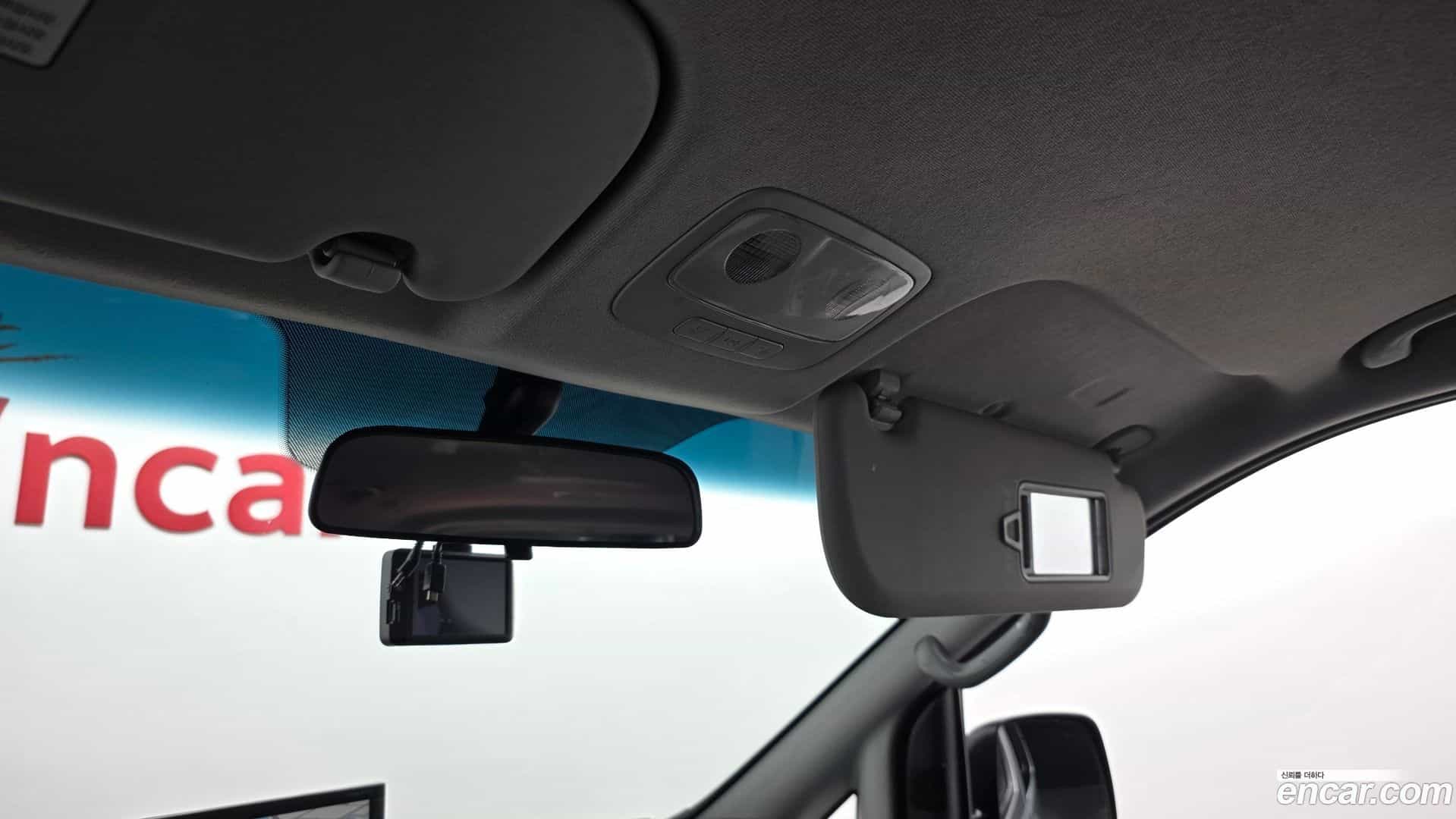 Starex Hyundai 2013.0-OPTION-023