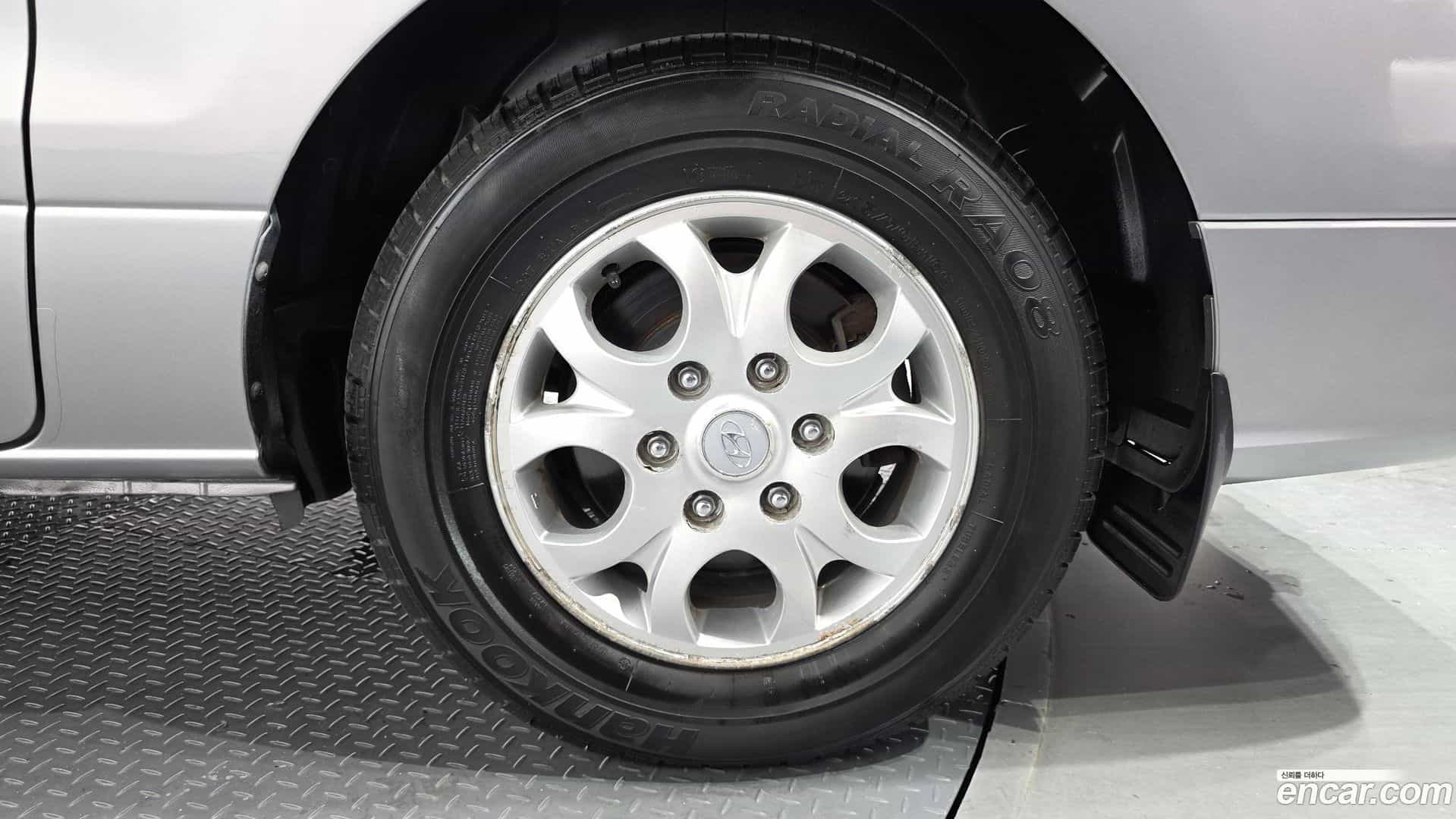 Starex Hyundai 2013.0-OUTER-031