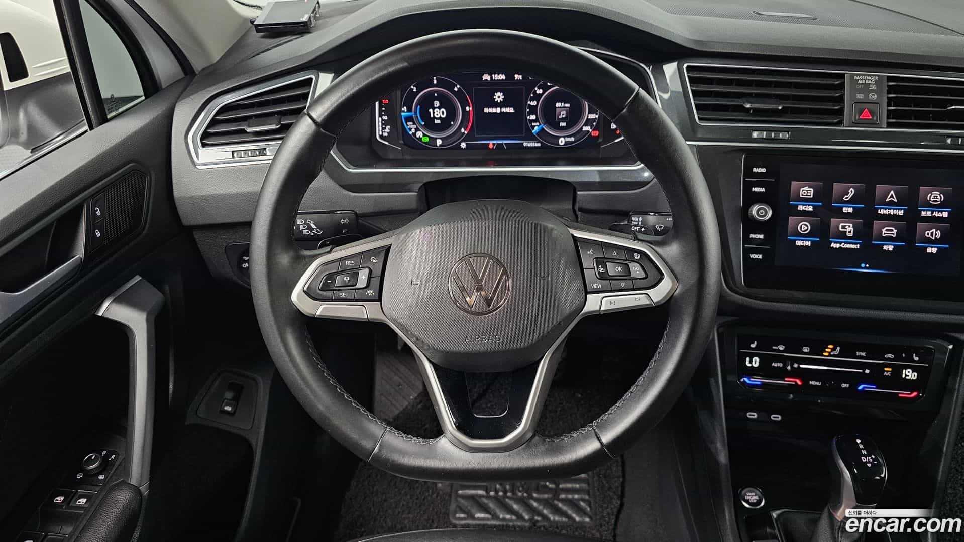 Tiguan Volkswagen 2022.2-OPTION-017