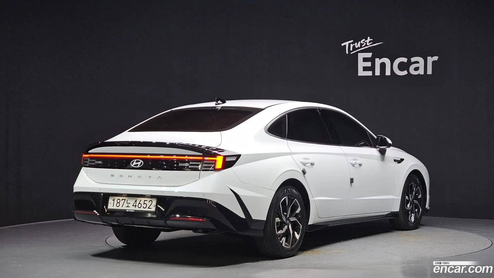 Main__Slider__Photo:Sonata Hyundai 2024.6-1