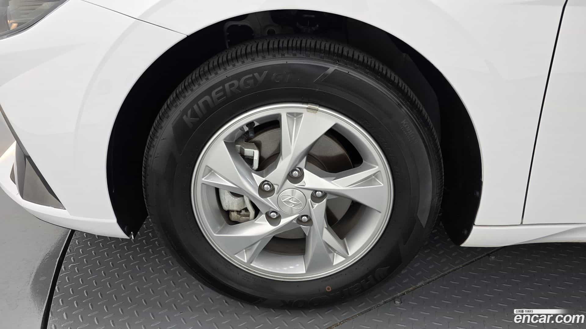 AVANTE Hyundai 2023.2-OUTER-005