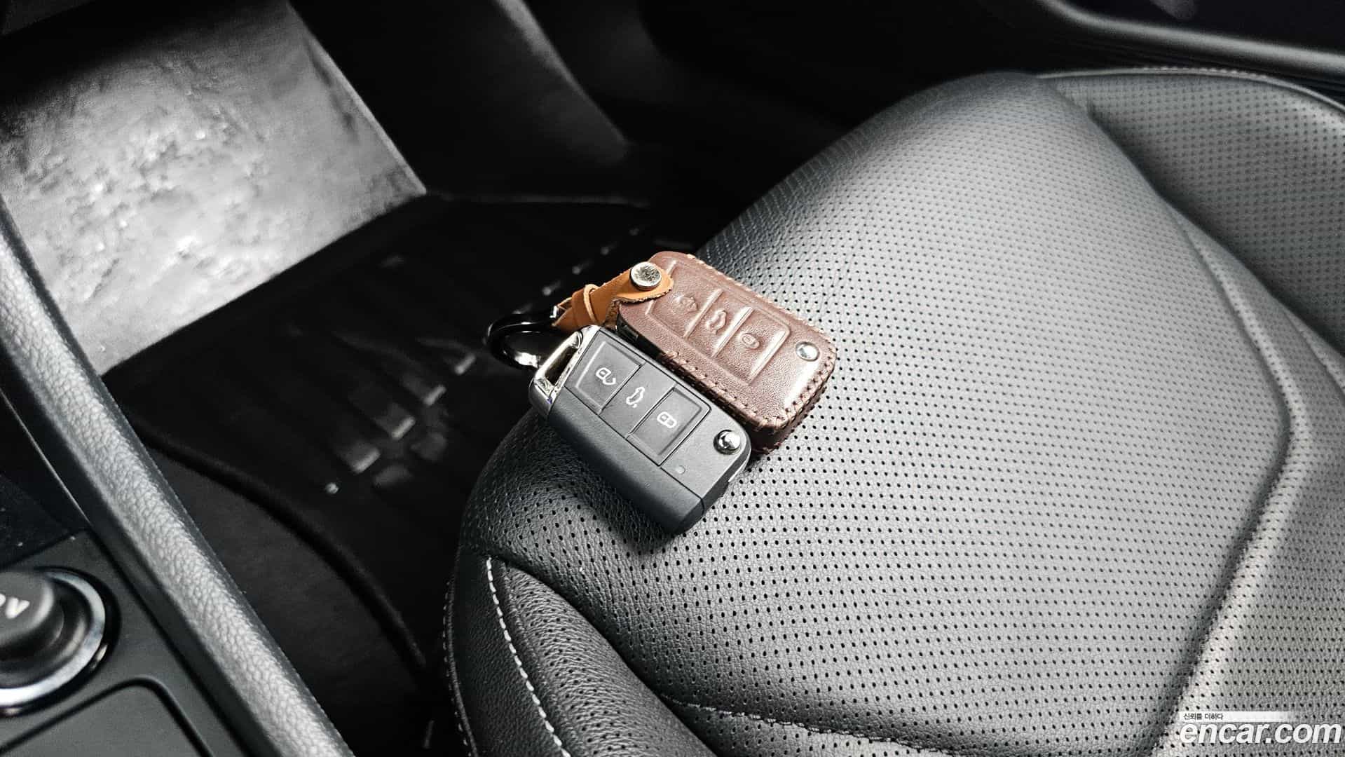 Jetta Volkswagen 2021.9-OPTION-041
