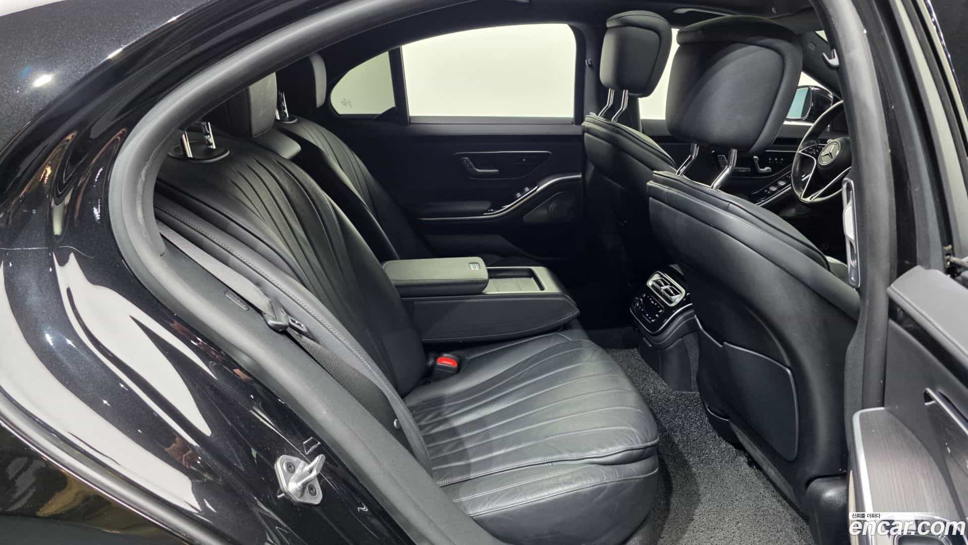 S-Class Mercedes-Benz 2021.6-OPTION-016