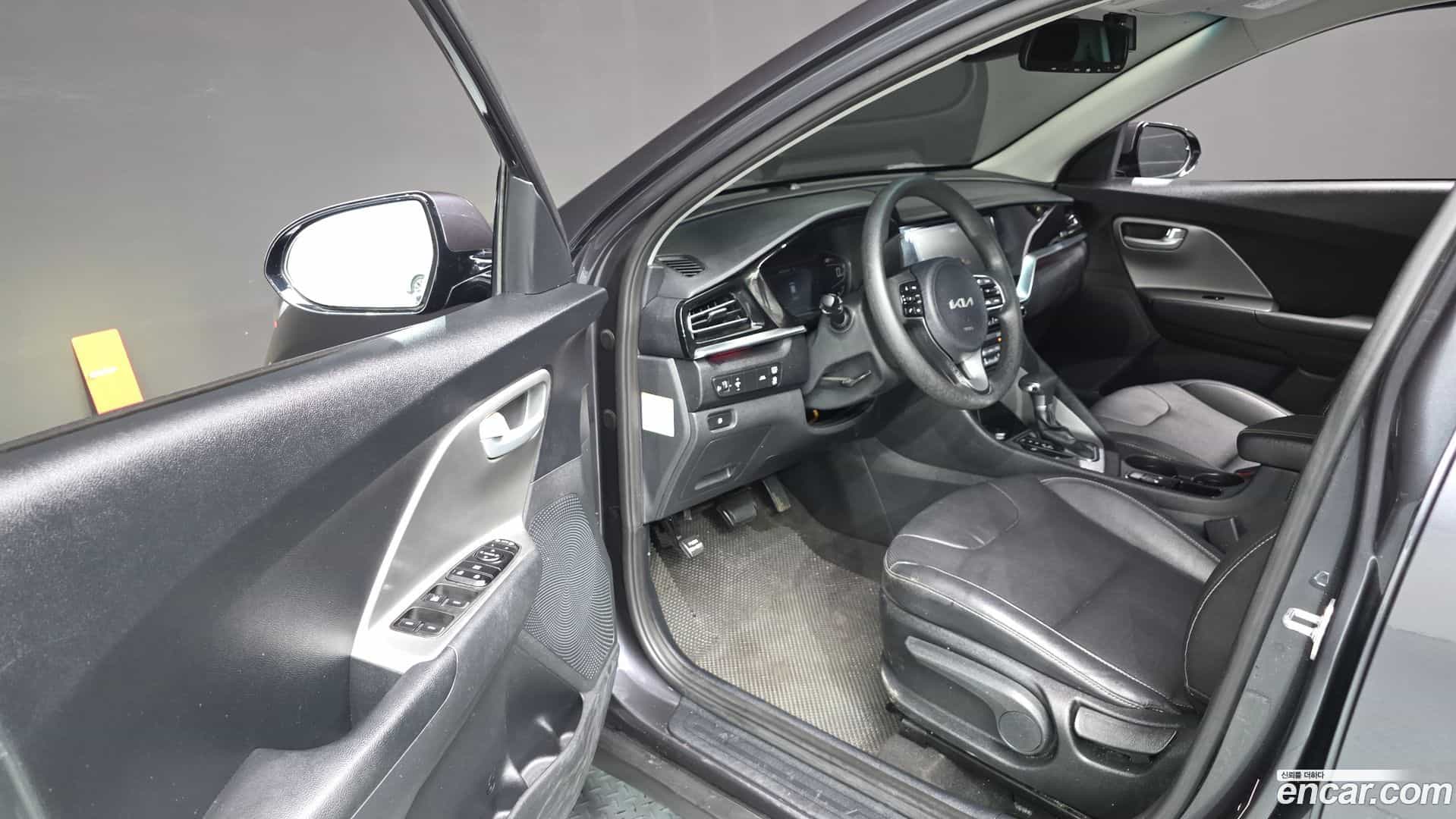 Niro Kia 2021.6-OPTION-040