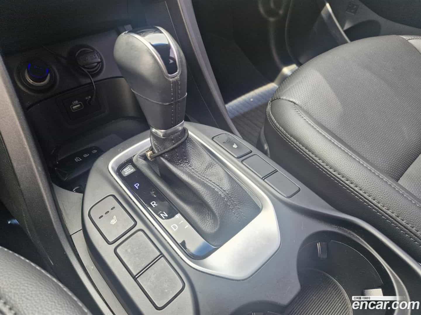 Santafe Hyundai 2016.7-INNER-009