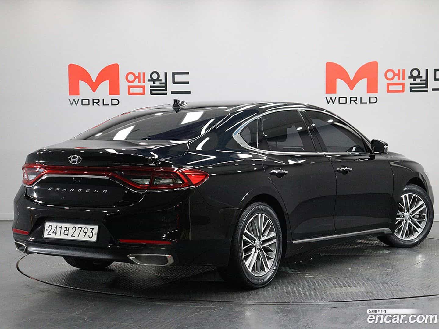 Grandeur Hyundai 2018.2-OUTER-004