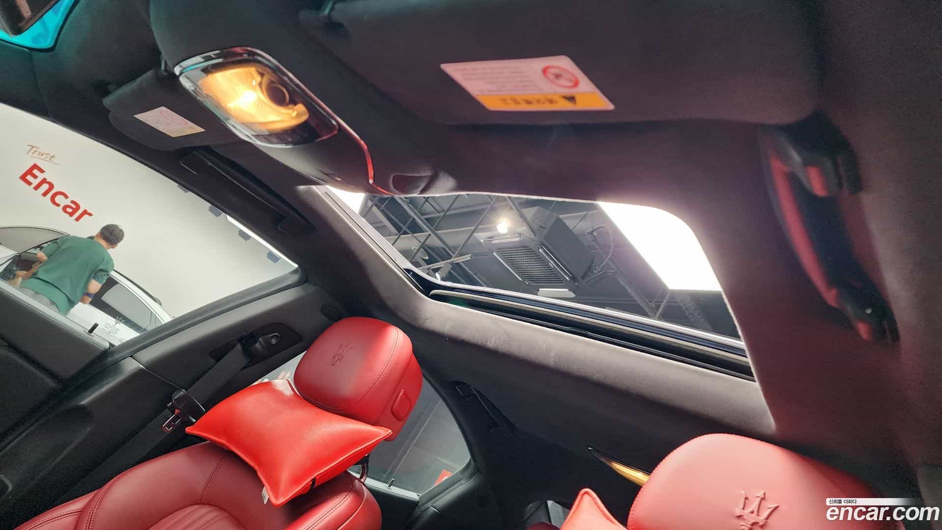 Ghibli Maserati 2016.11-OPTION-022