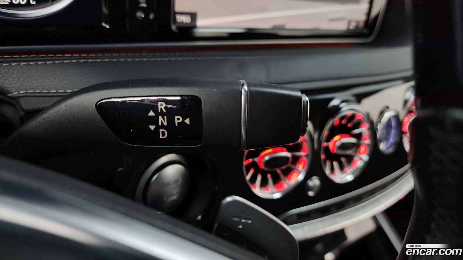 S-Class Mercedes-Benz 2015.0-INNER-009