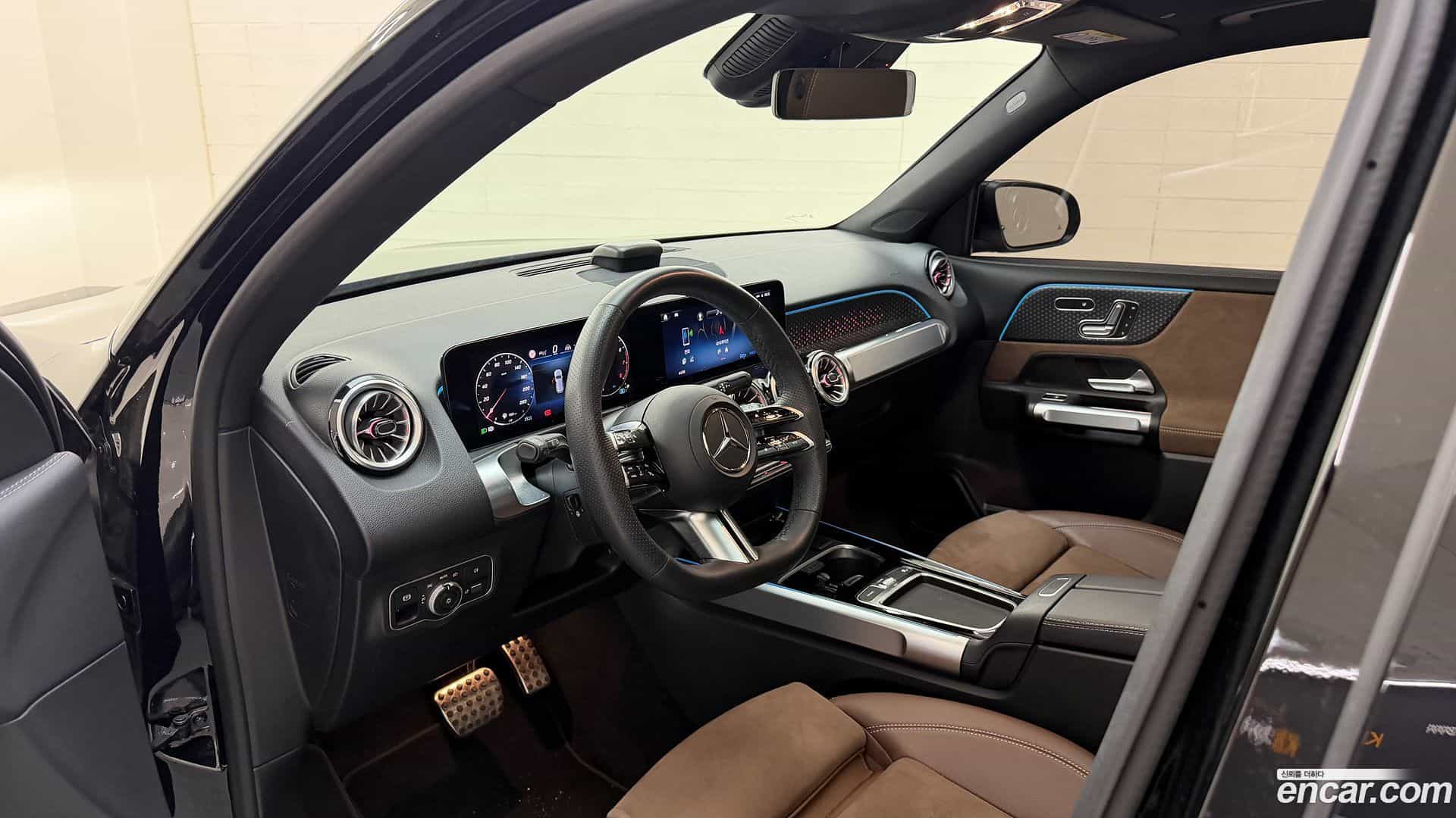 GLB-Class Mercedes-Benz 2025.4-OPTION-017