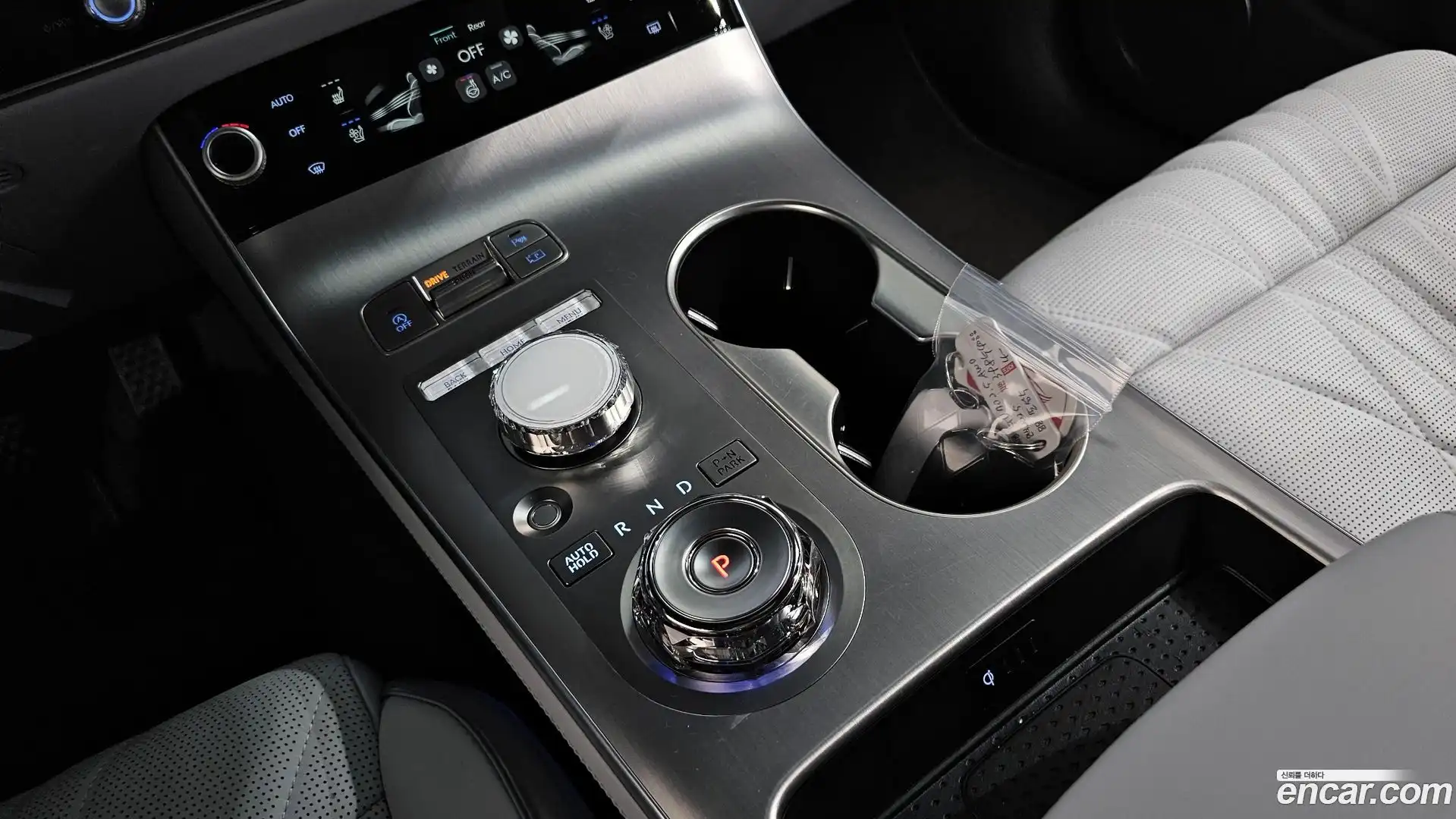 GV70 Genesis 2025.6-INNER-009