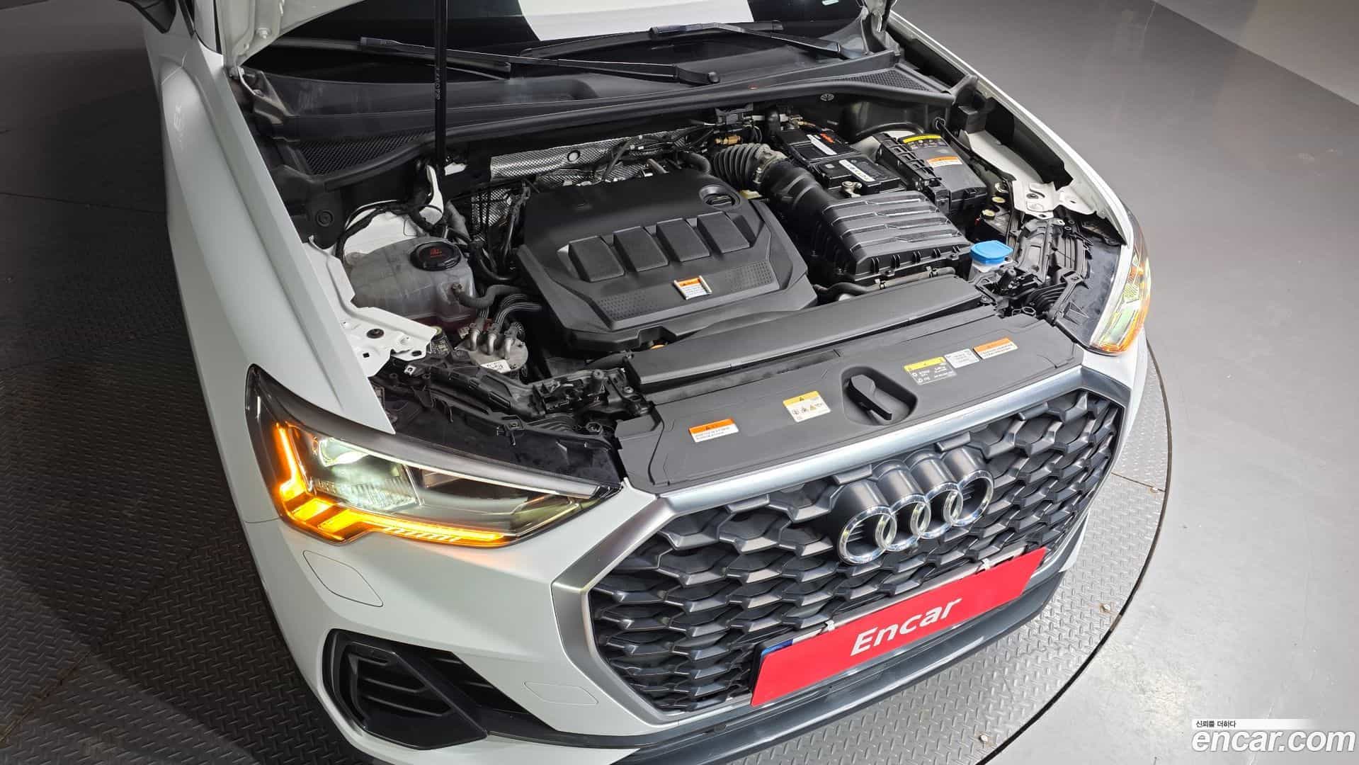 Q3 Audi 2022.11-OUTER-006
