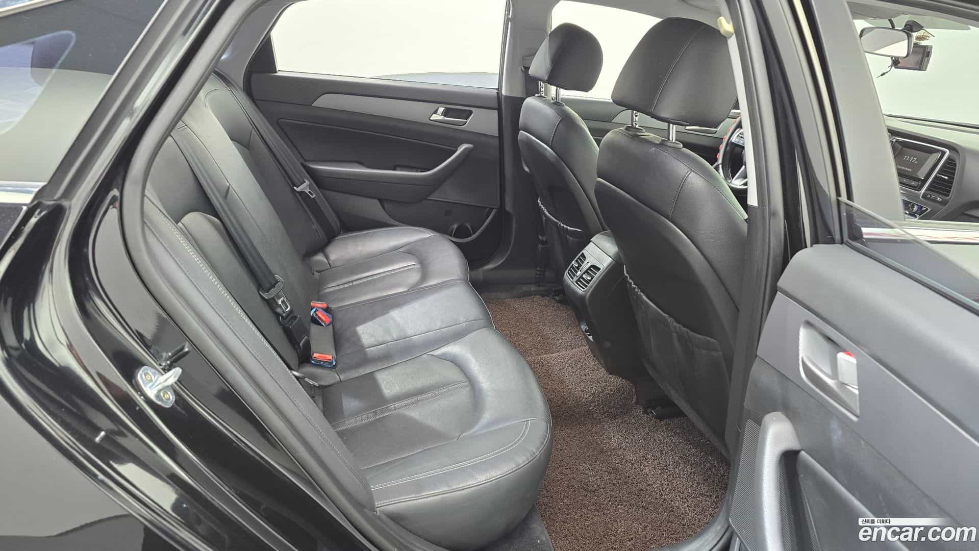 Sonata Hyundai 2017.3-OPTION-015