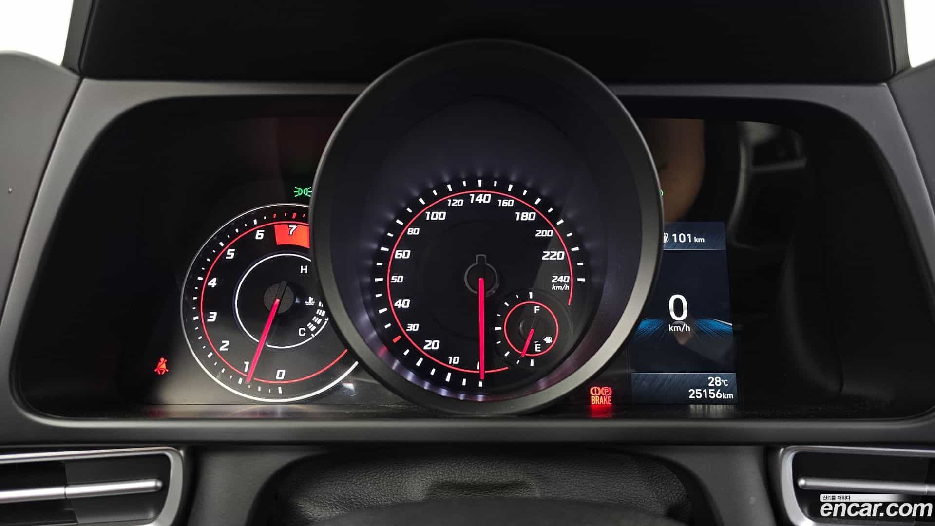 AVANTE Hyundai 2021.0-INNER-008