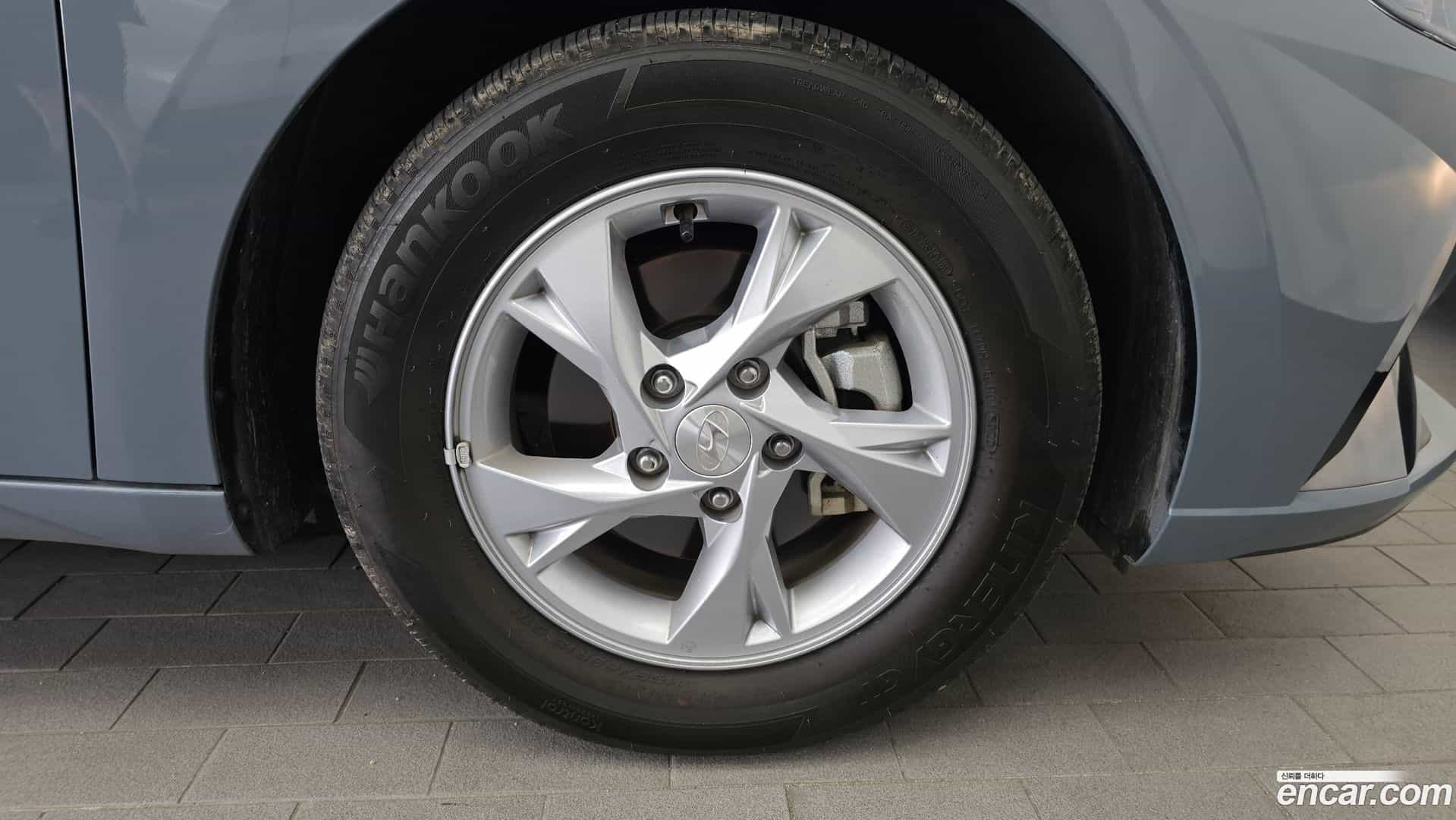 AVANTE Hyundai 2021.0-OUTER-031