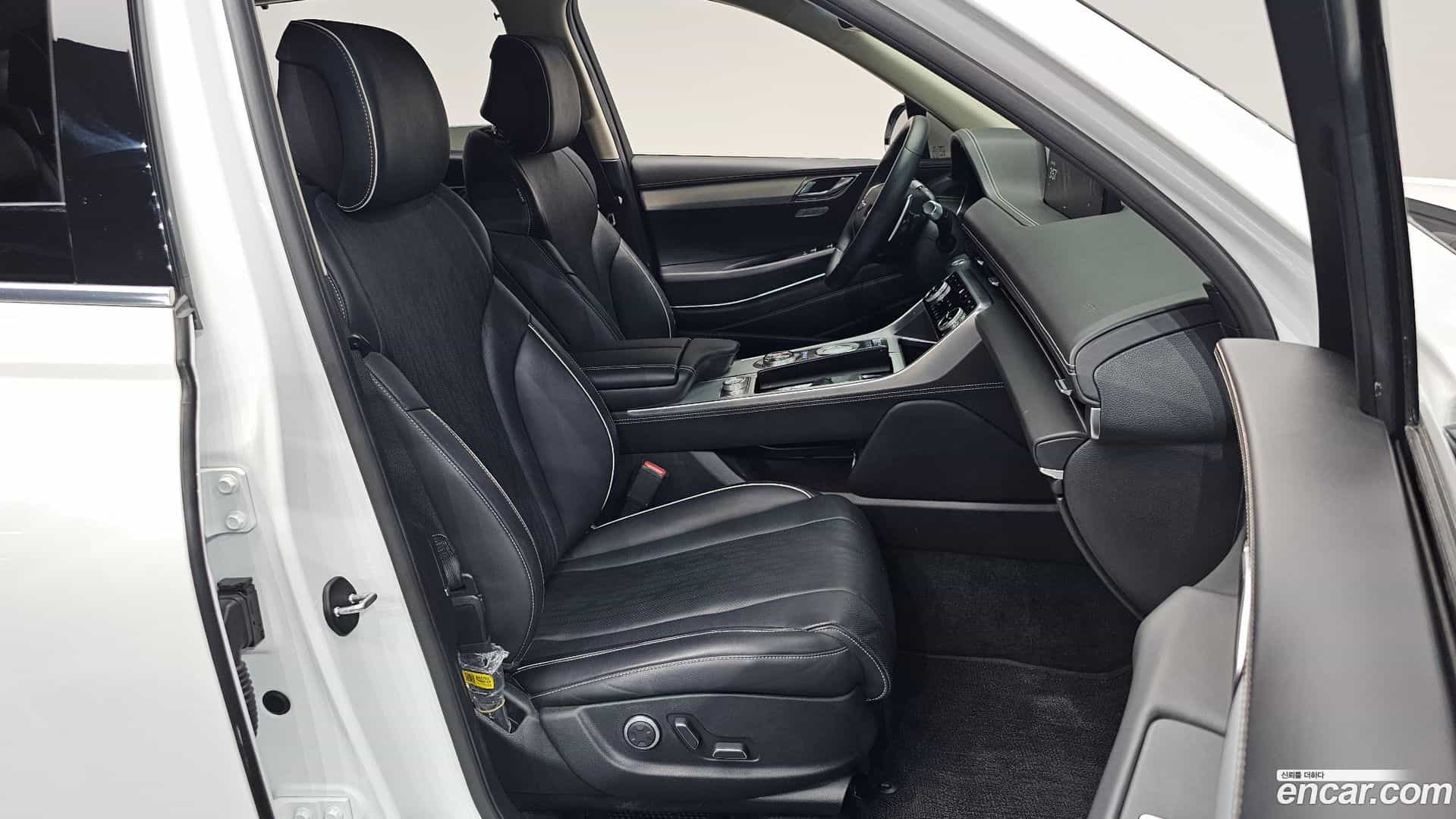 GV80 Genesis 2021.3-INNER-036