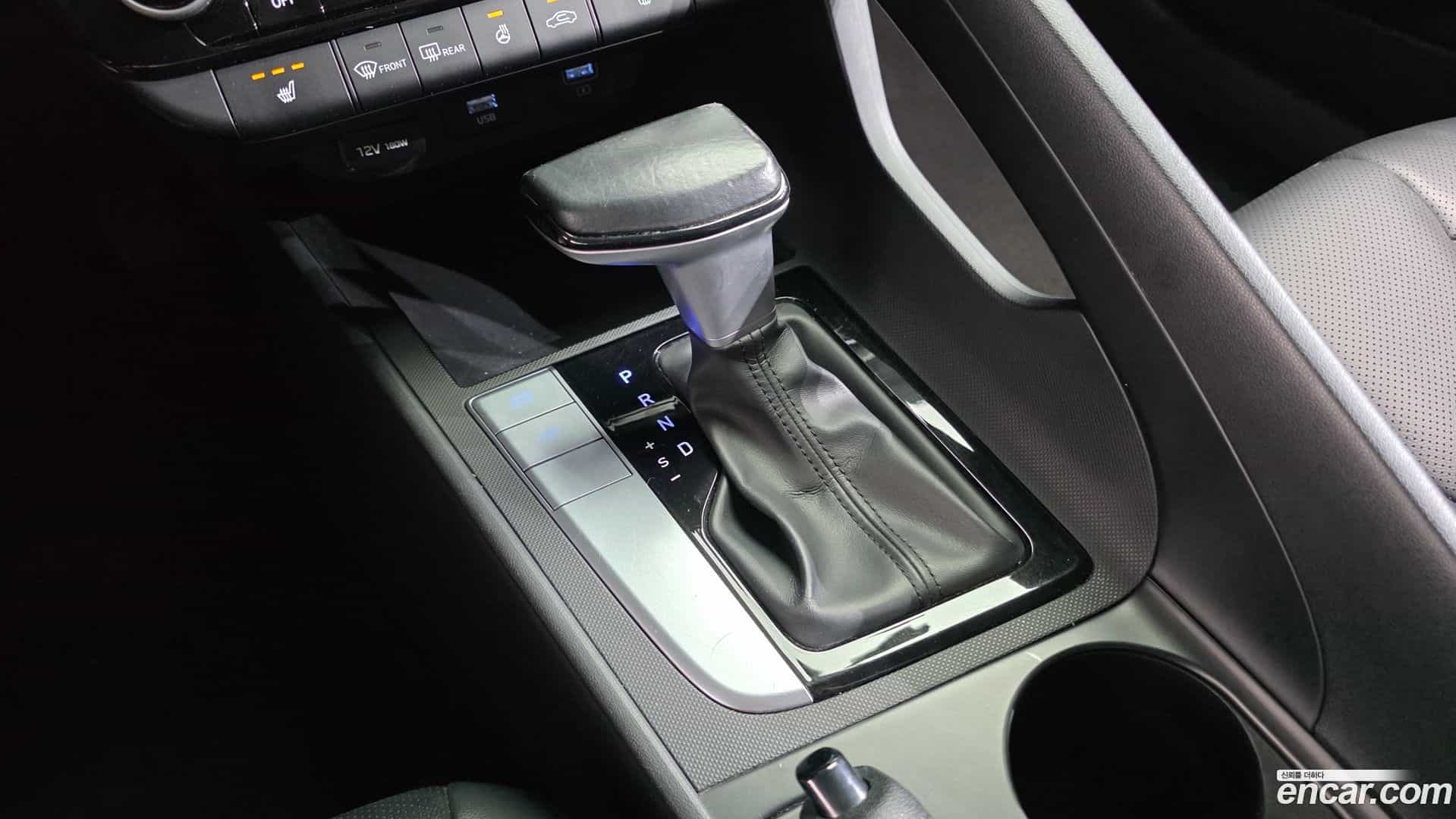 AVANTE Hyundai 2020.11-INNER-009