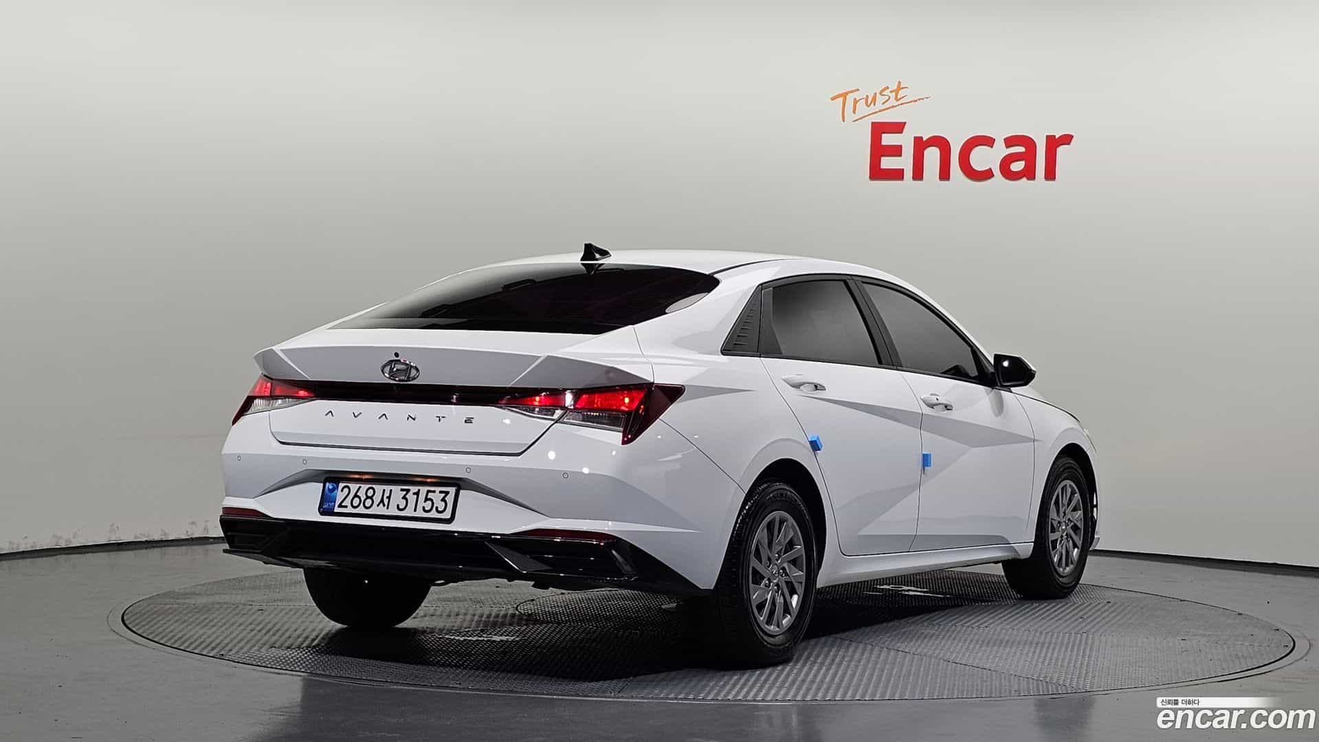 AVANTE Hyundai 2020.5-OUTER-002