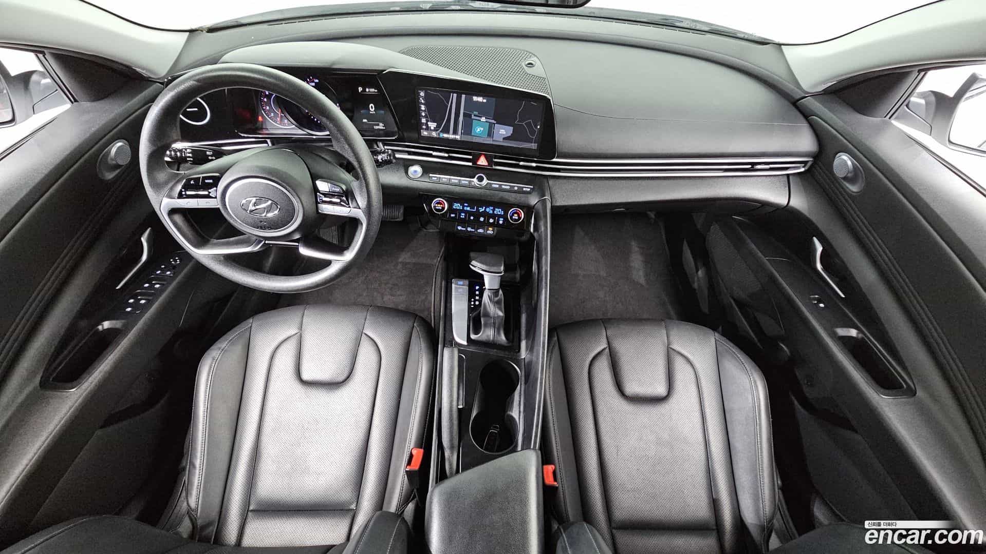 AVANTE Hyundai 2020.5-INNER-007