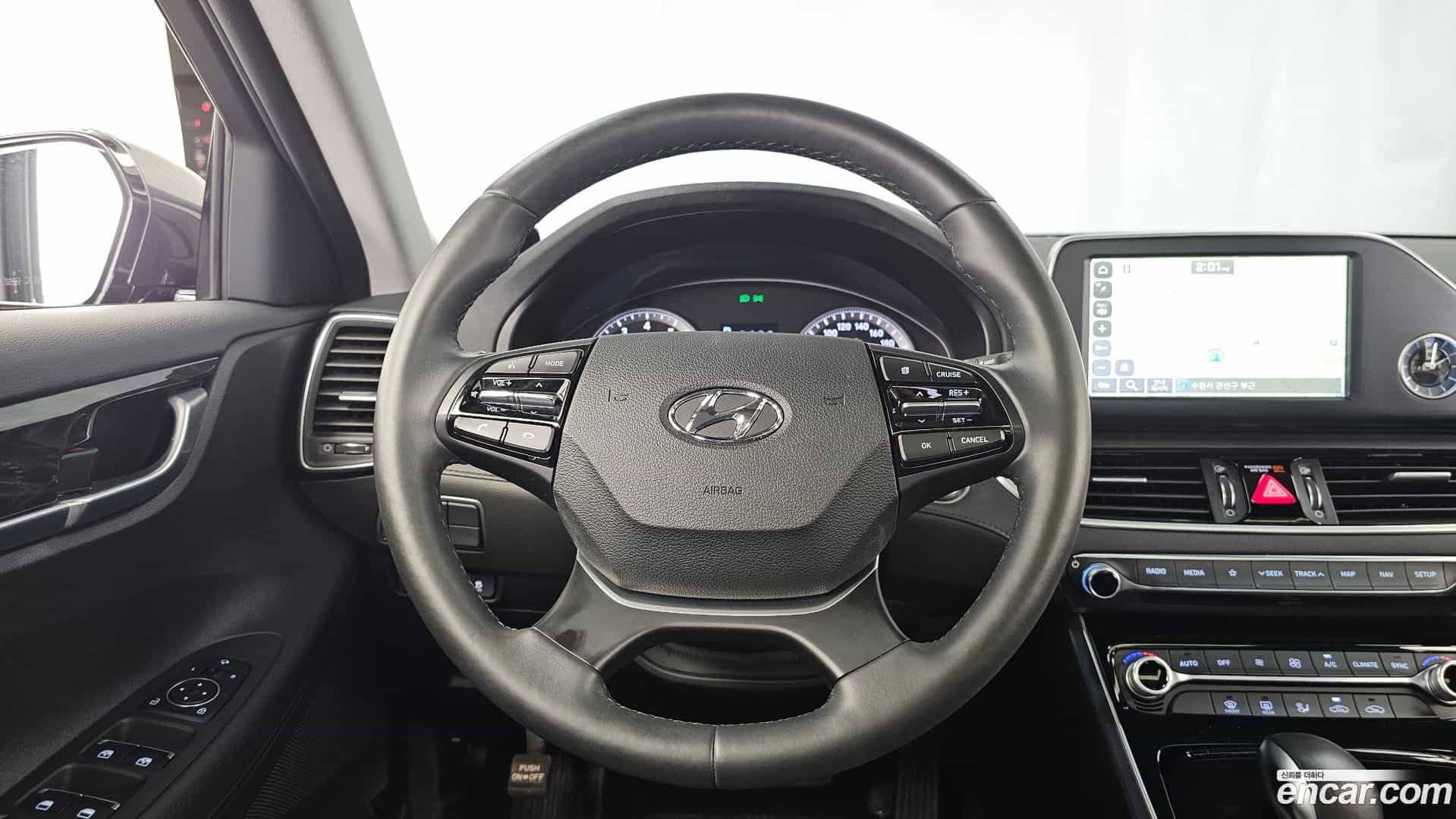 Grandeur Hyundai 2017.6-OPTION-017