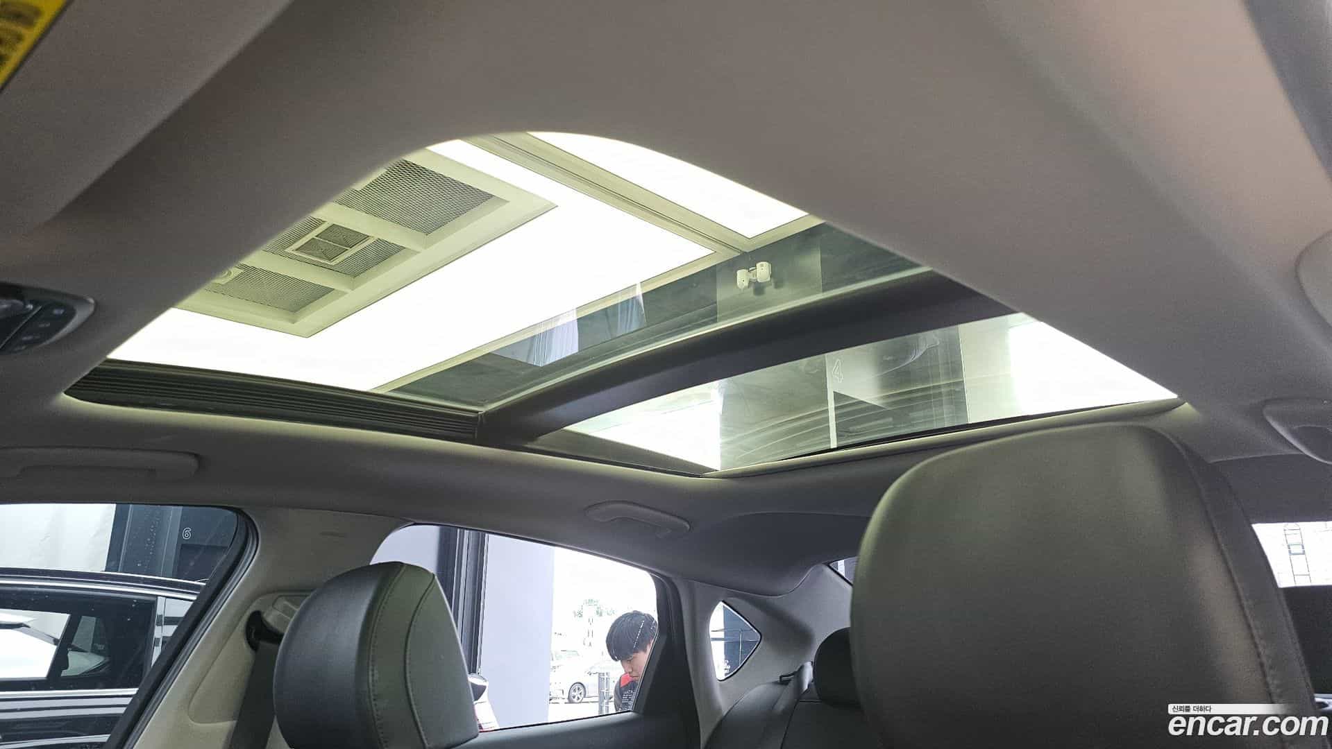 Grandeur Hyundai 2017.6-OPTION-022