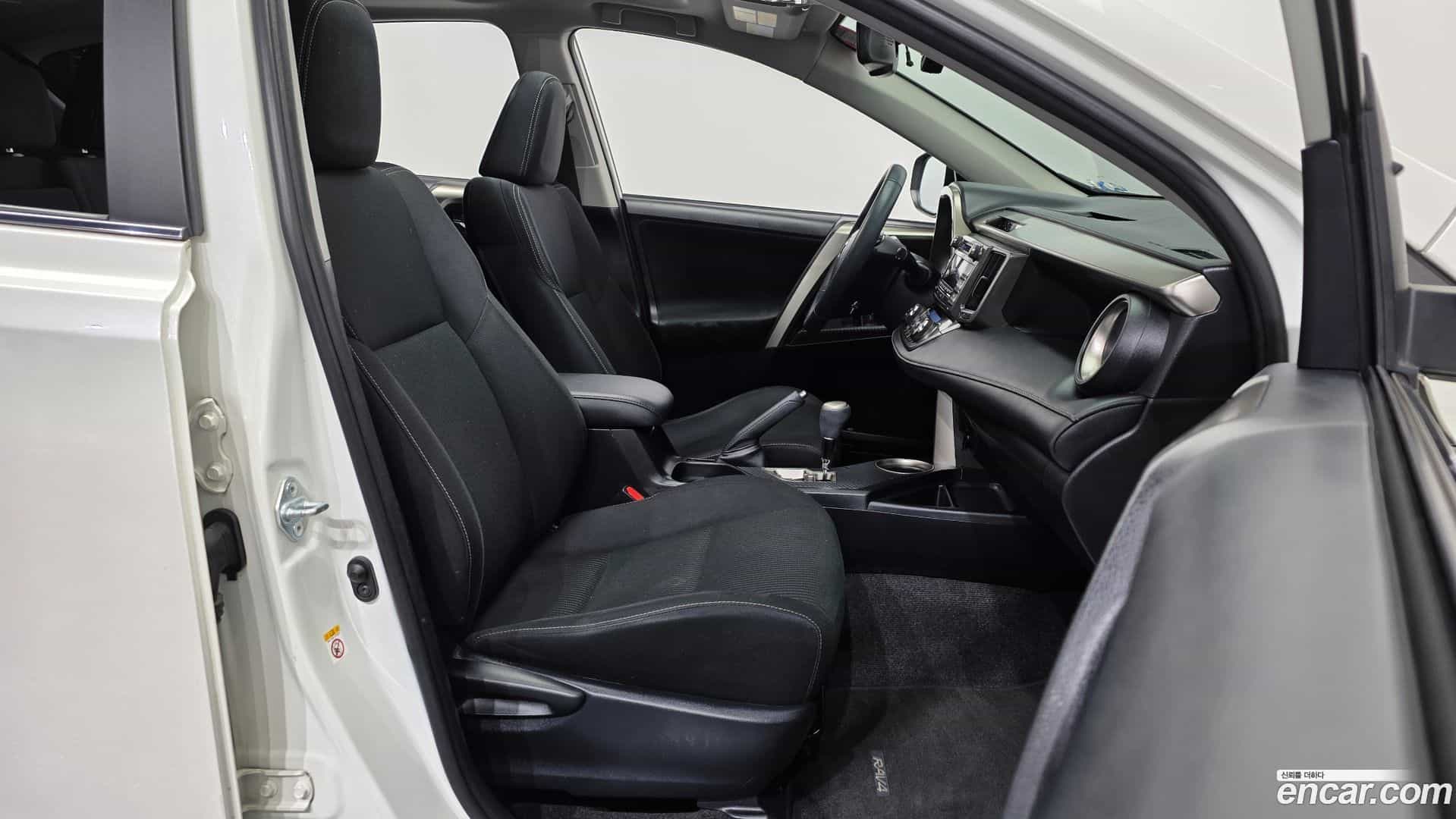 RAV4 Toyota 2014.9-OPTION-015