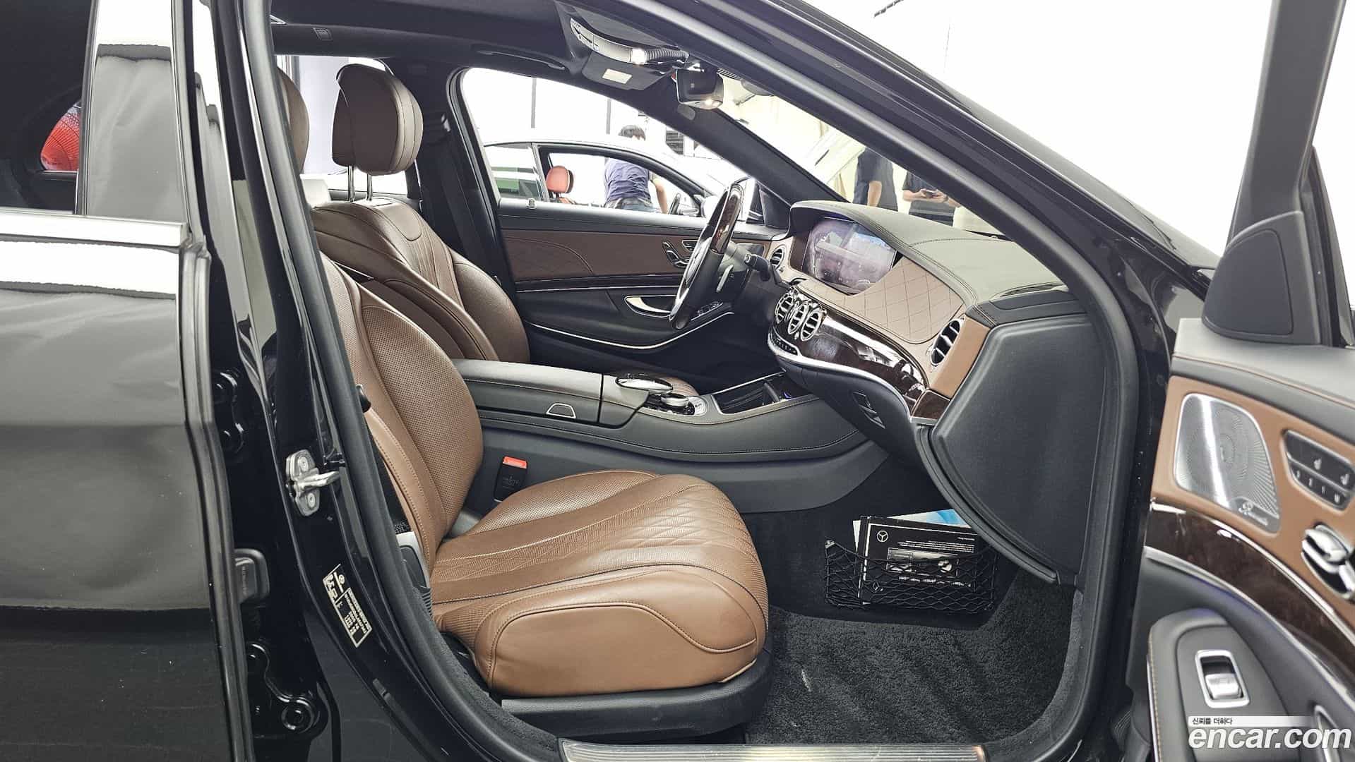 S-Class Mercedes-Benz 2020.5-OPTION-015