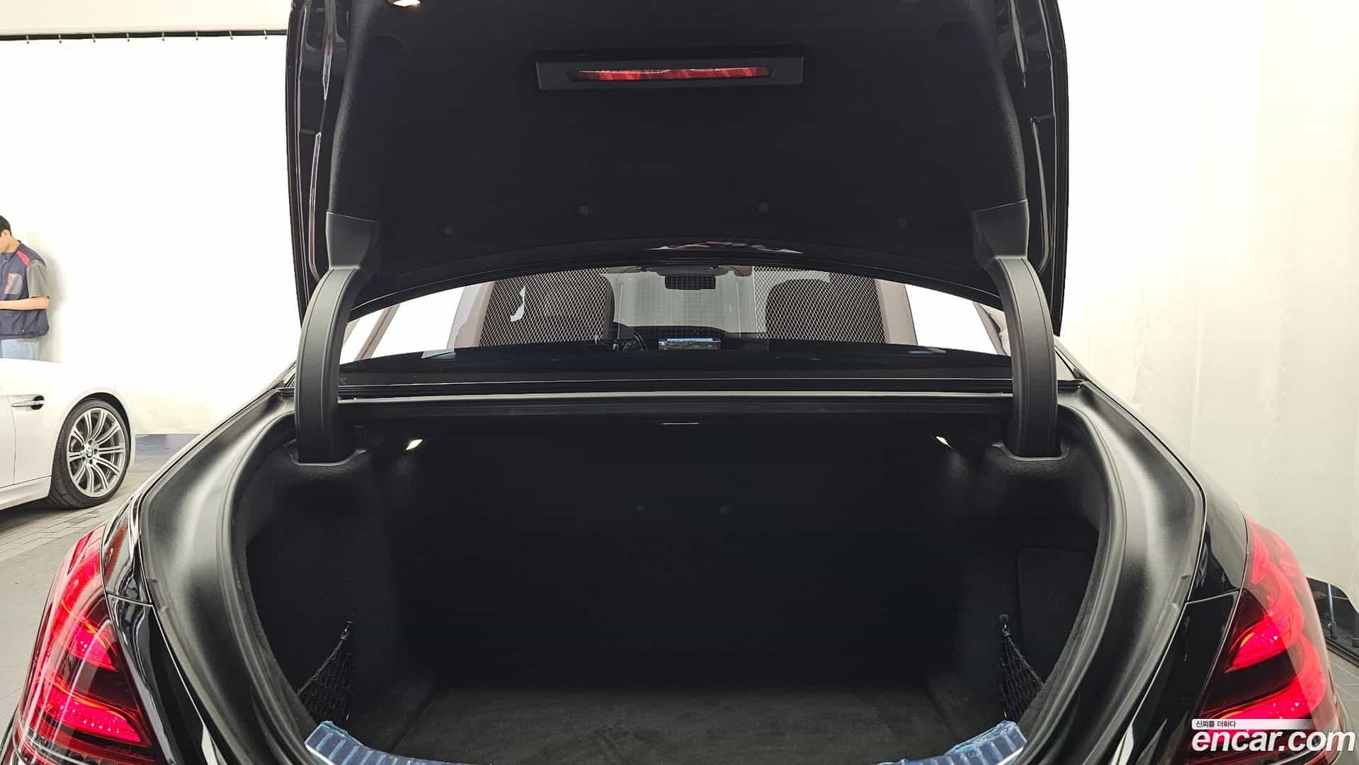 S-Class Mercedes-Benz 2020.5-OPTION-024