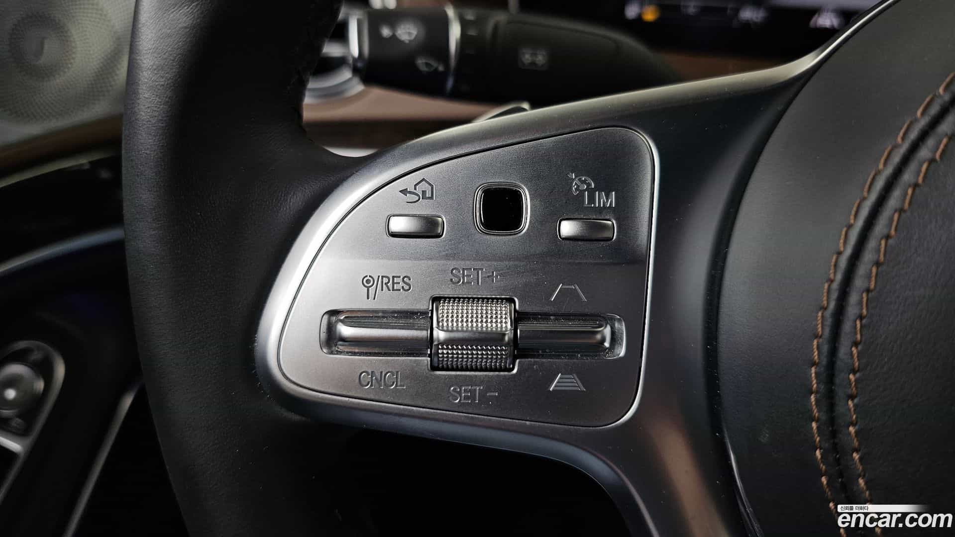 S-Class Mercedes-Benz 2020.5-OPTION-045