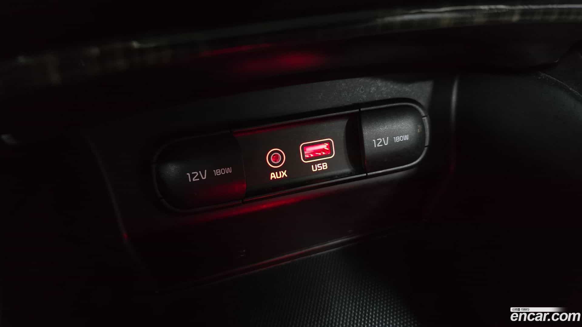 Sorento Kia 2018.3-OPTION-022