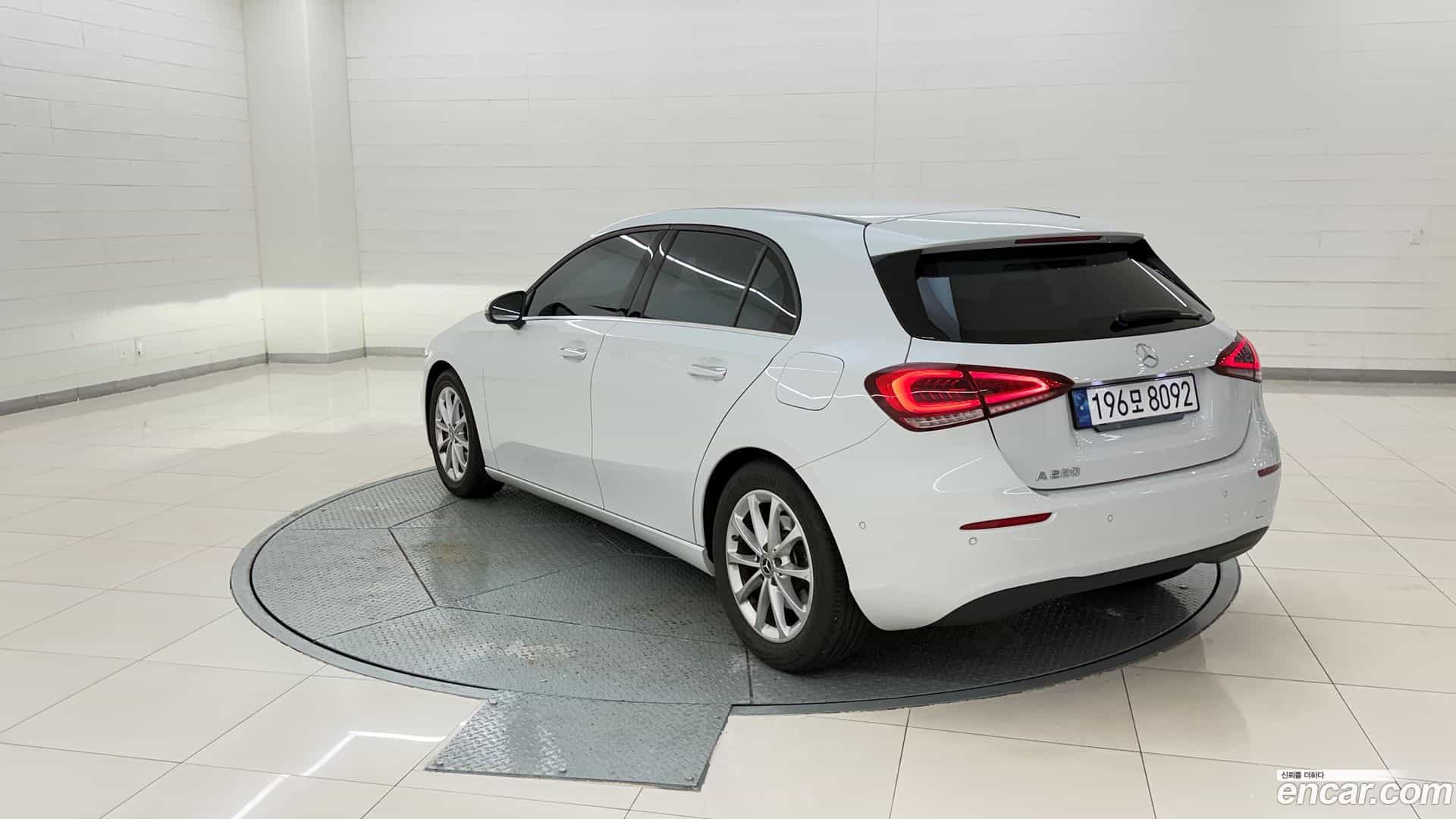 A-Class Mercedes-Benz 2020.9-OUTER-003