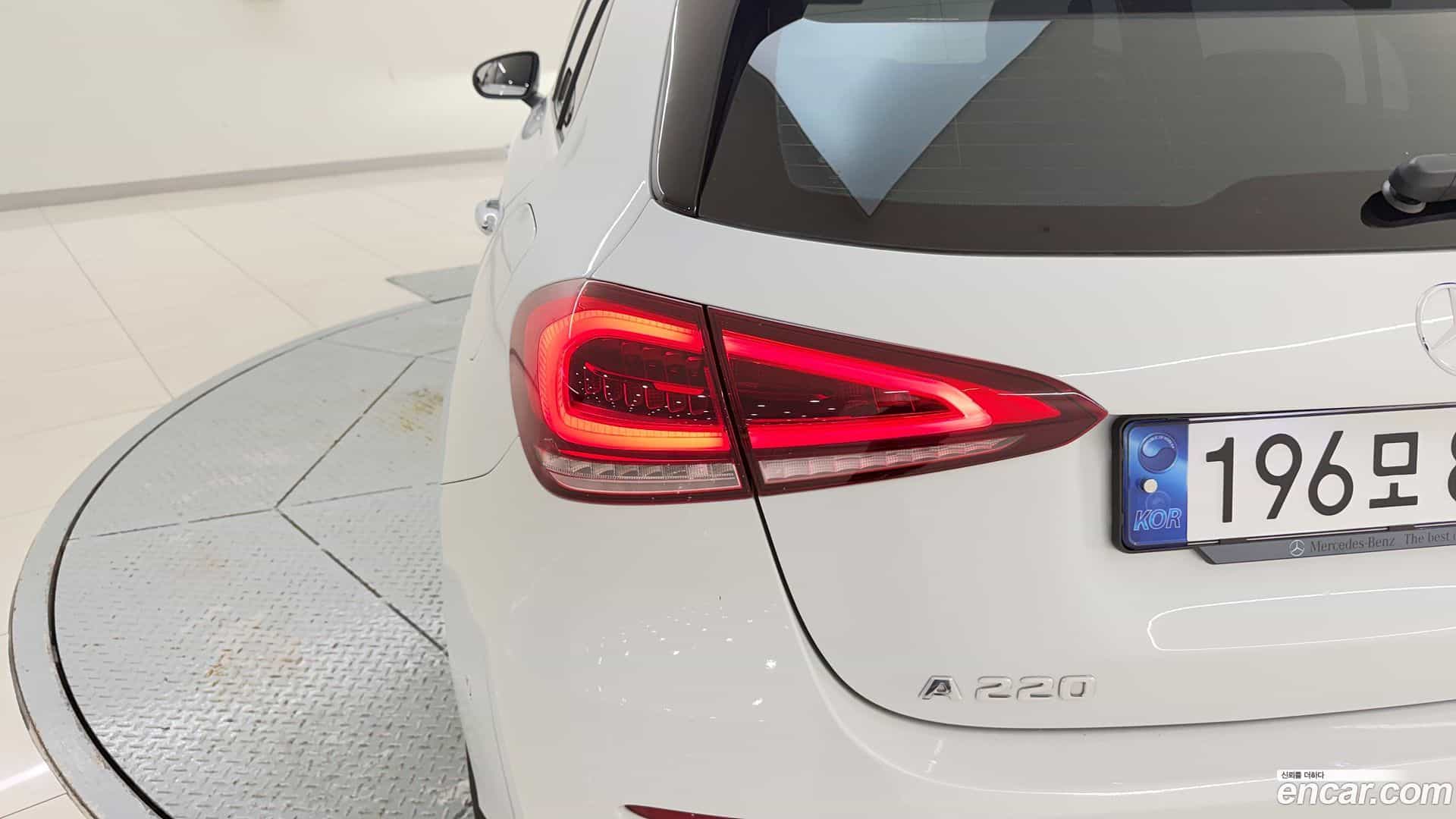 A-Class Mercedes-Benz 2020.9-OPTION-015