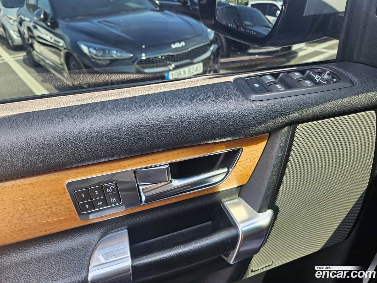 Discovery Land Rover 2014.6-OPTION-017