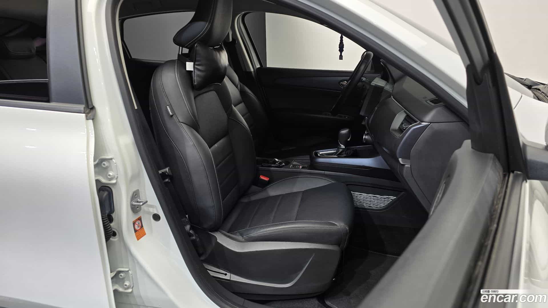 XM3 Renault Korea 2020.5-INNER-036