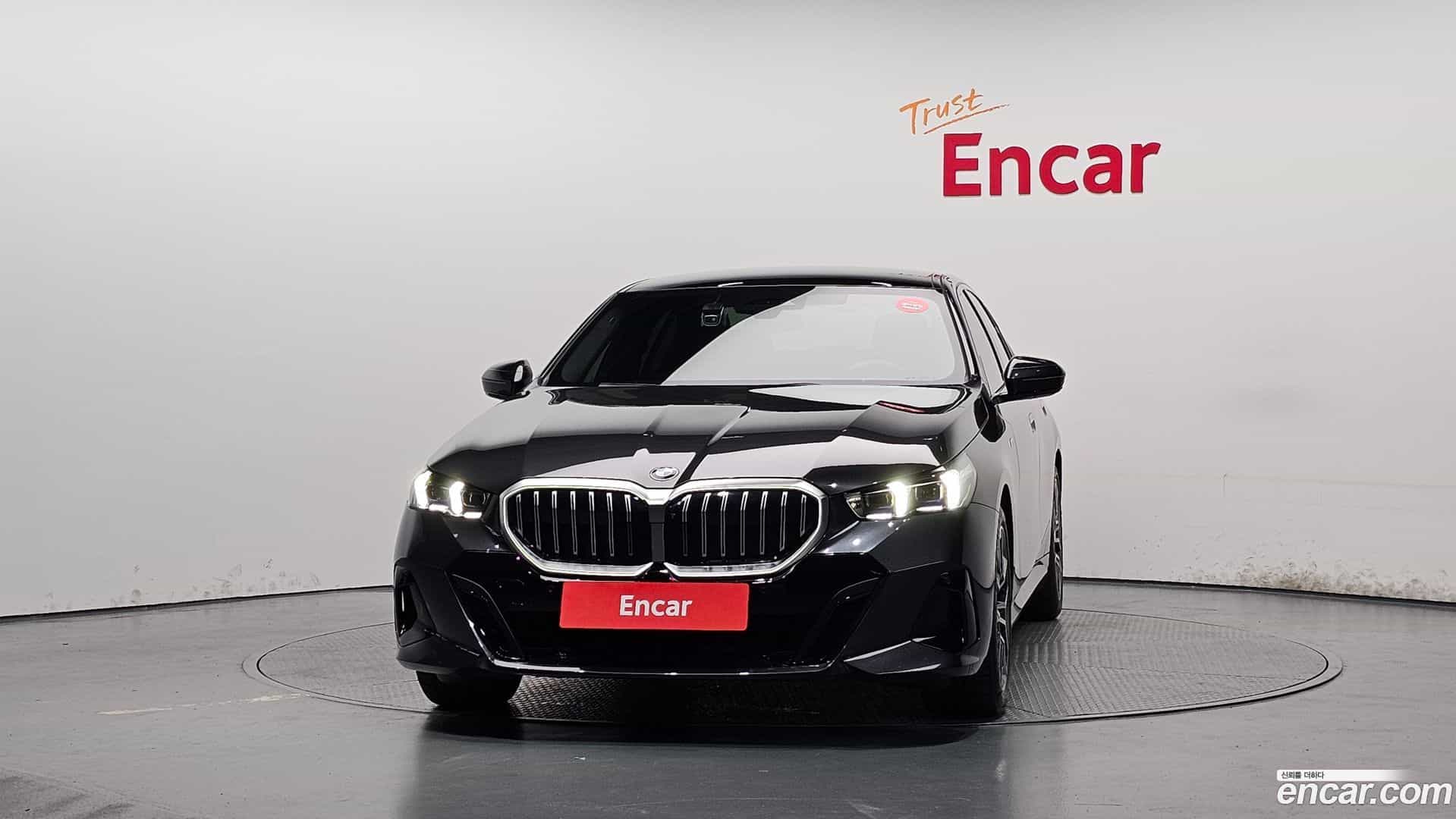 5-Series BMW 2025.8-OUTER-003