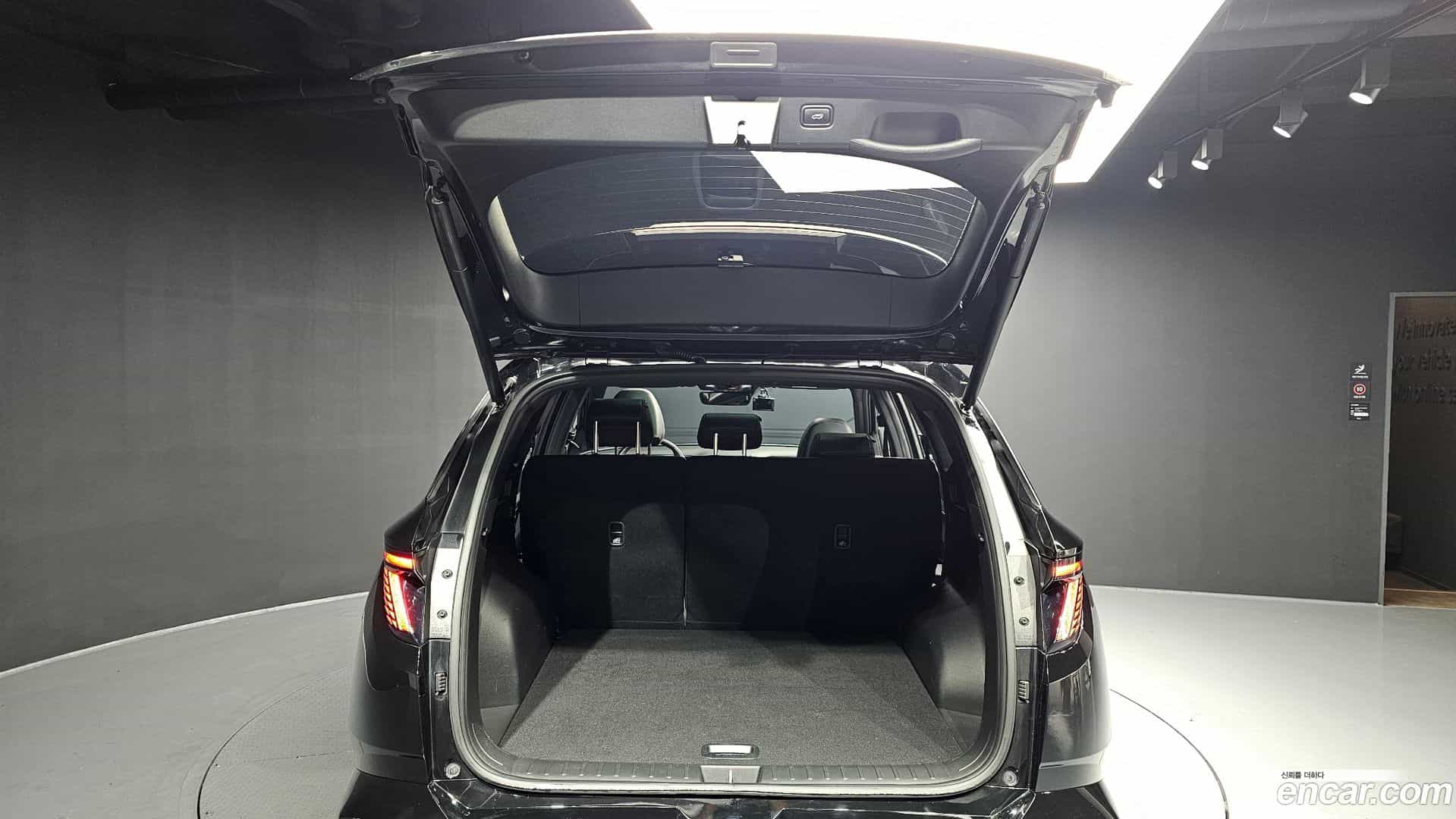 Tucson Hyundai 2022.7-OPTION-024