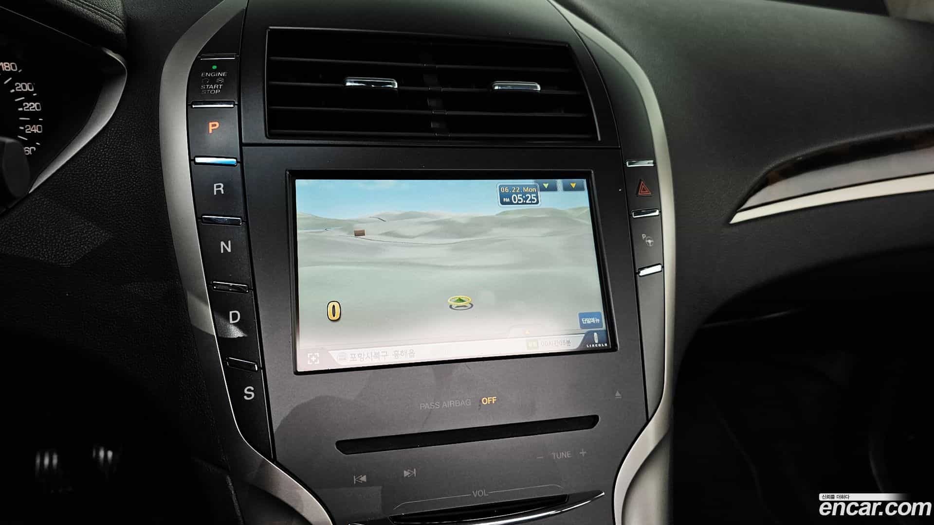 MKZ Lincoln 2014.7-OPTION-016